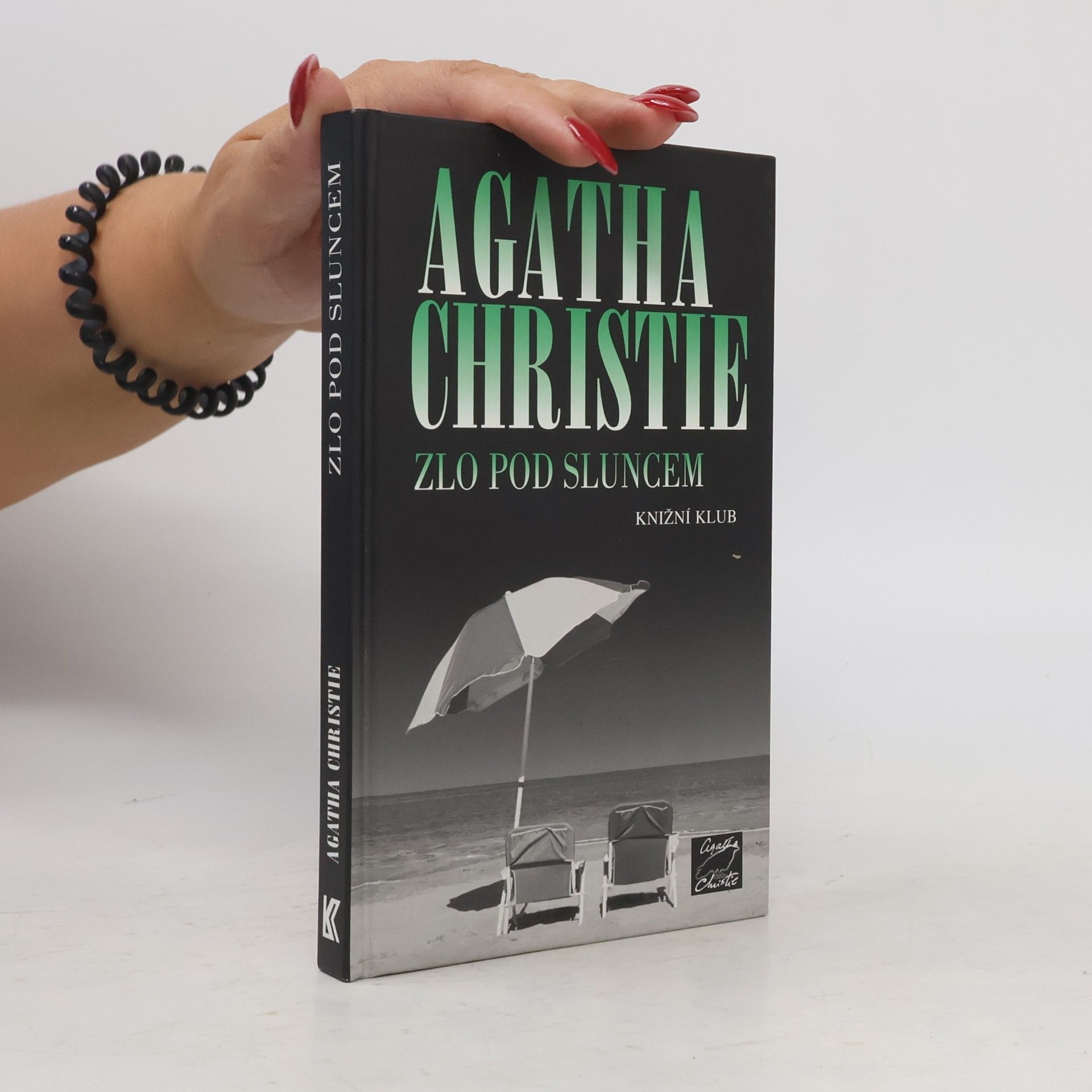 Agatha Christie Zlo pod sluncem