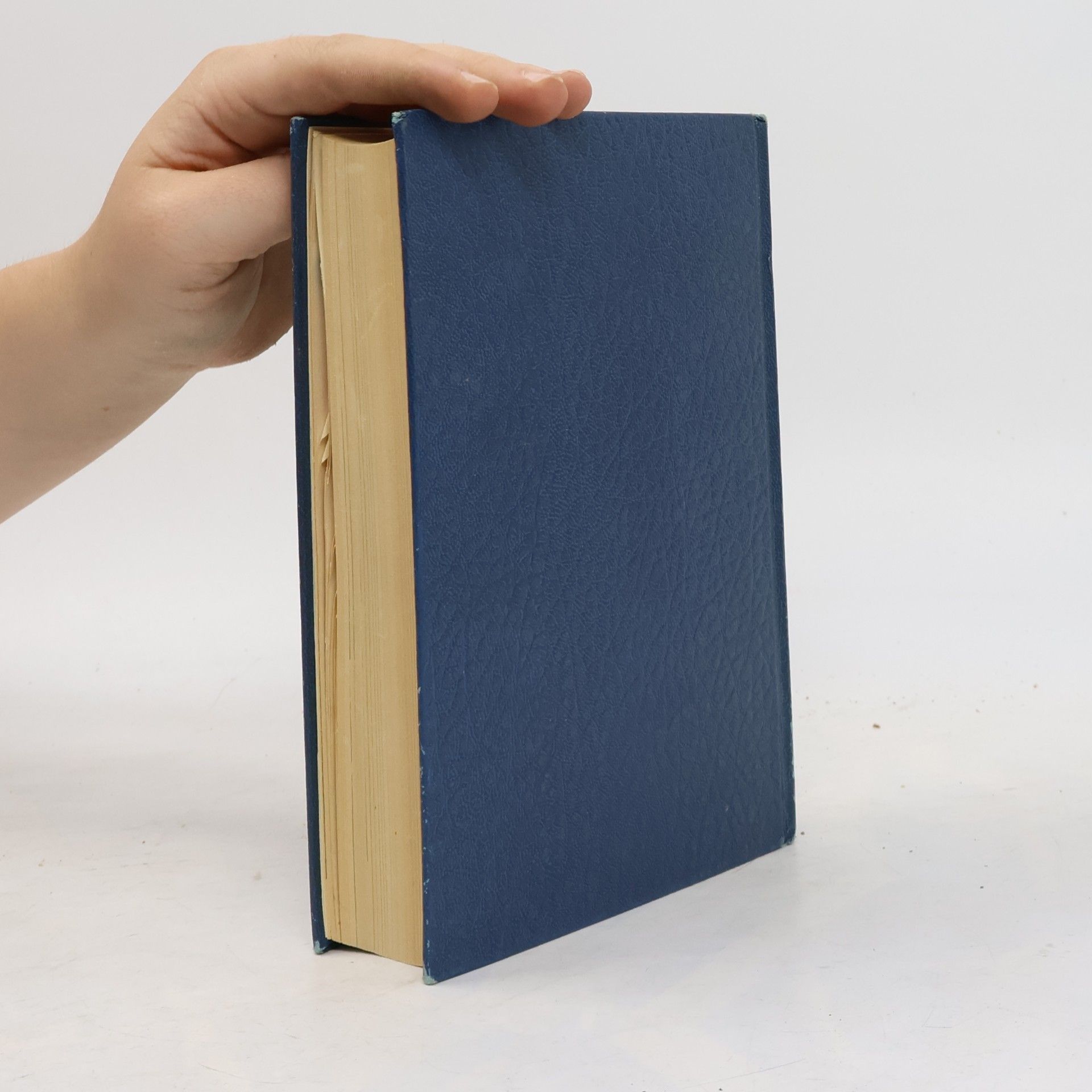 Henry Kolarz Reader's Digest Auswahlbücher. Die roten Elefanten. Polnische Wirtschaft. Sphinx. Von Zweibeinern und Vierbeinern.