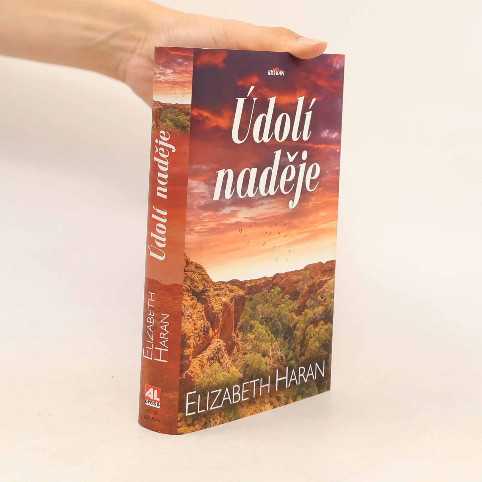 Elizabeth Haran Údolí naděje