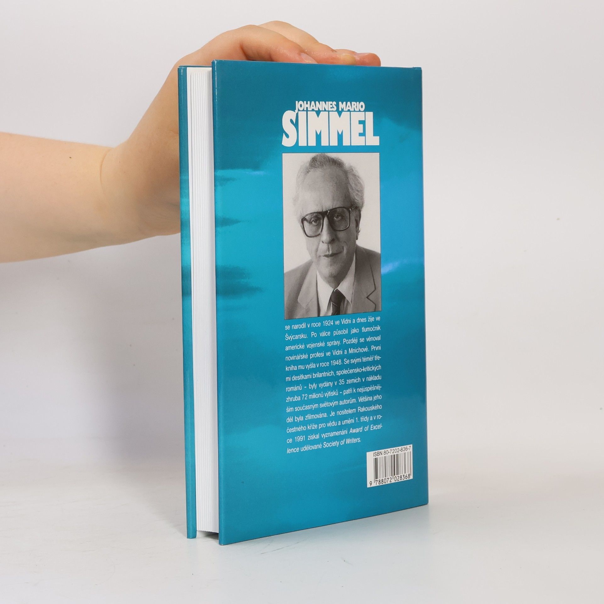 Johannes Mario Simmel Dvaadvacet centimetrů něžnosti