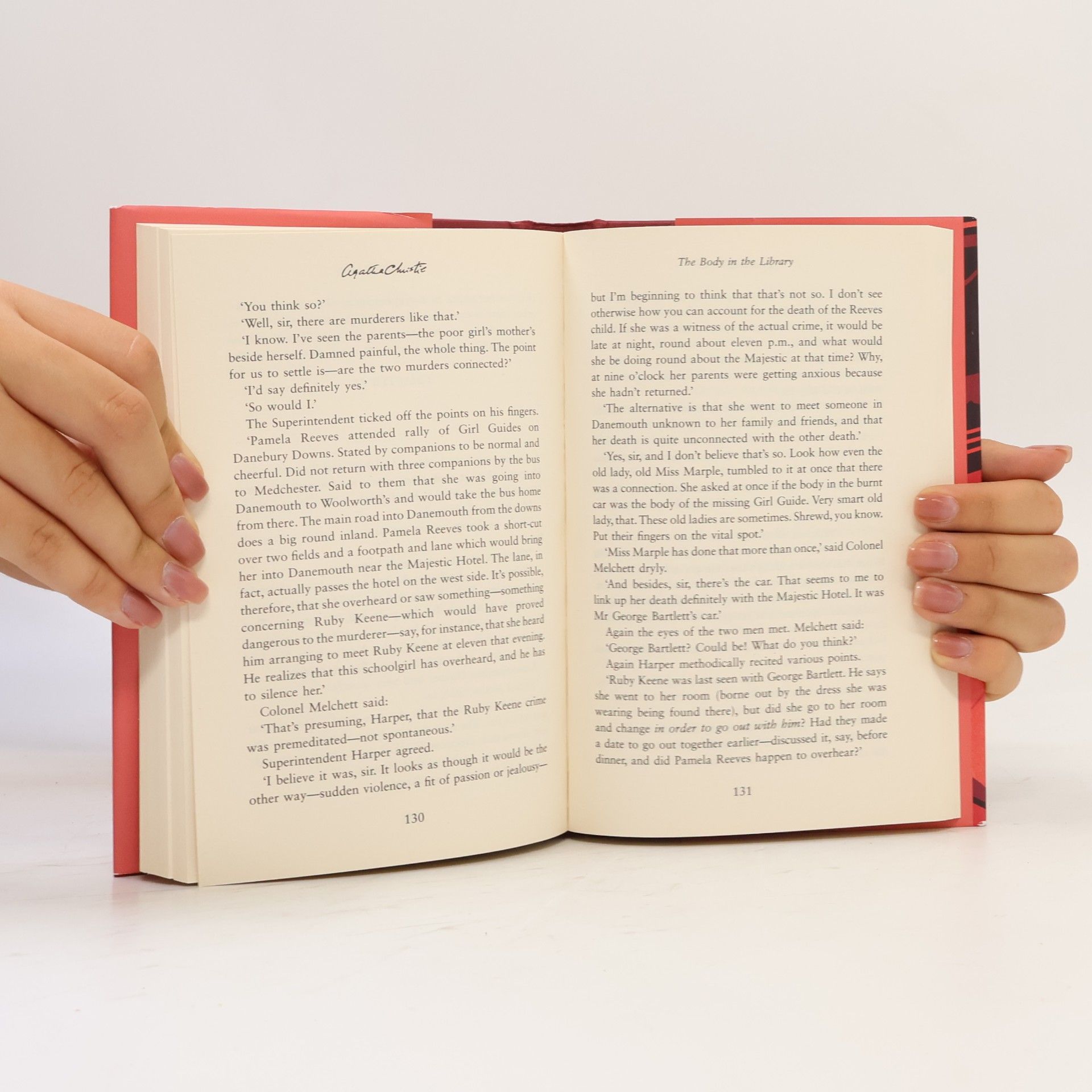 Agatha Christie The Body in the Library