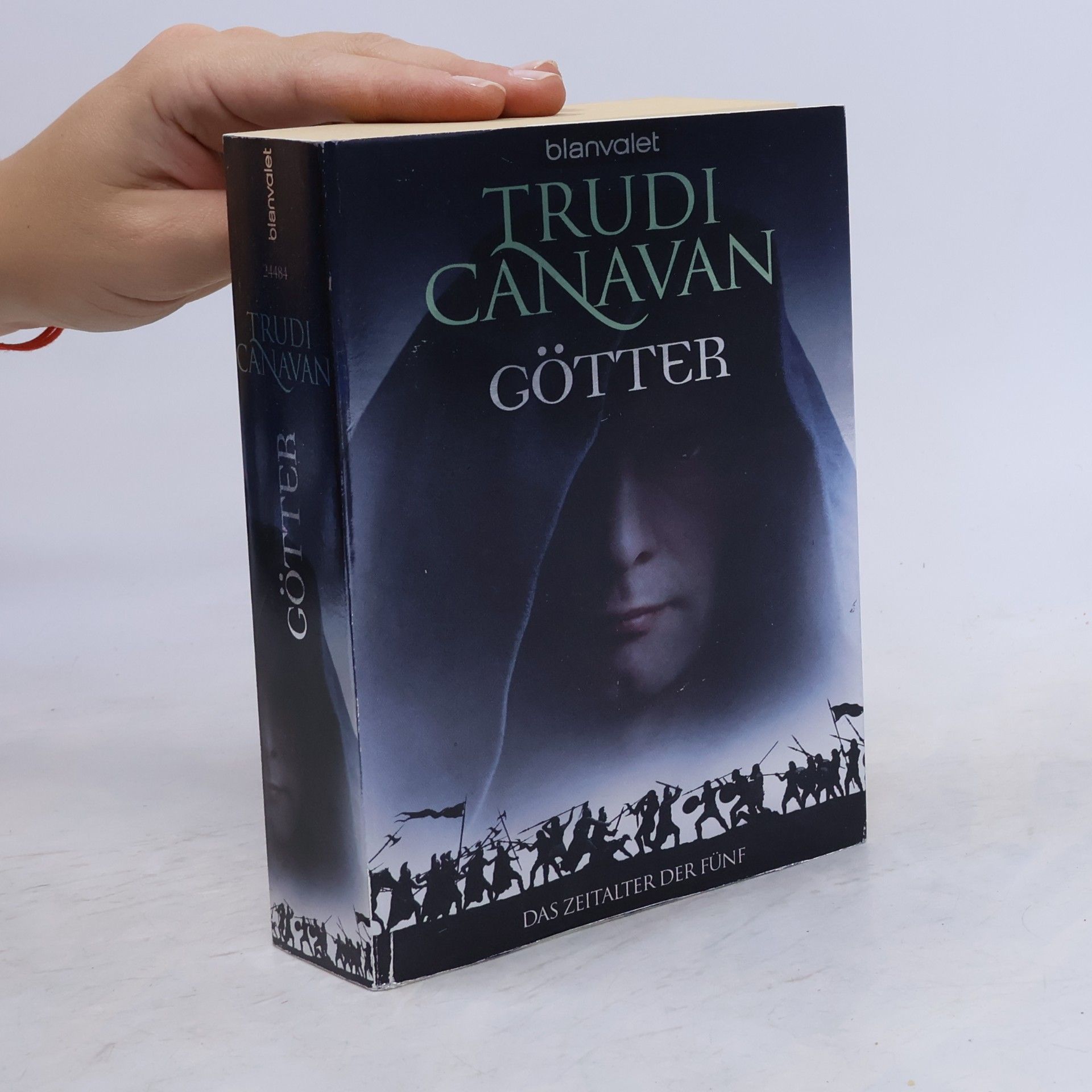 Trudi Canavan Götter