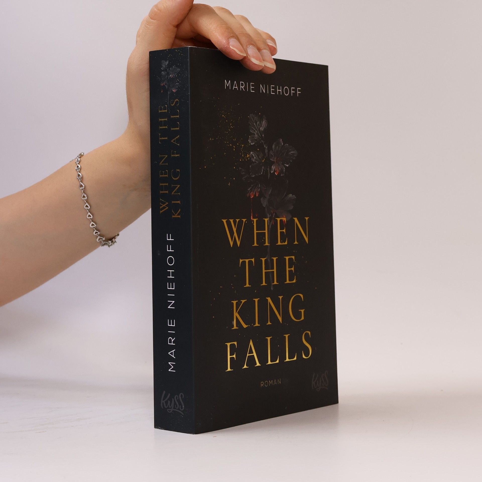 Marie Niehoff When The King Falls