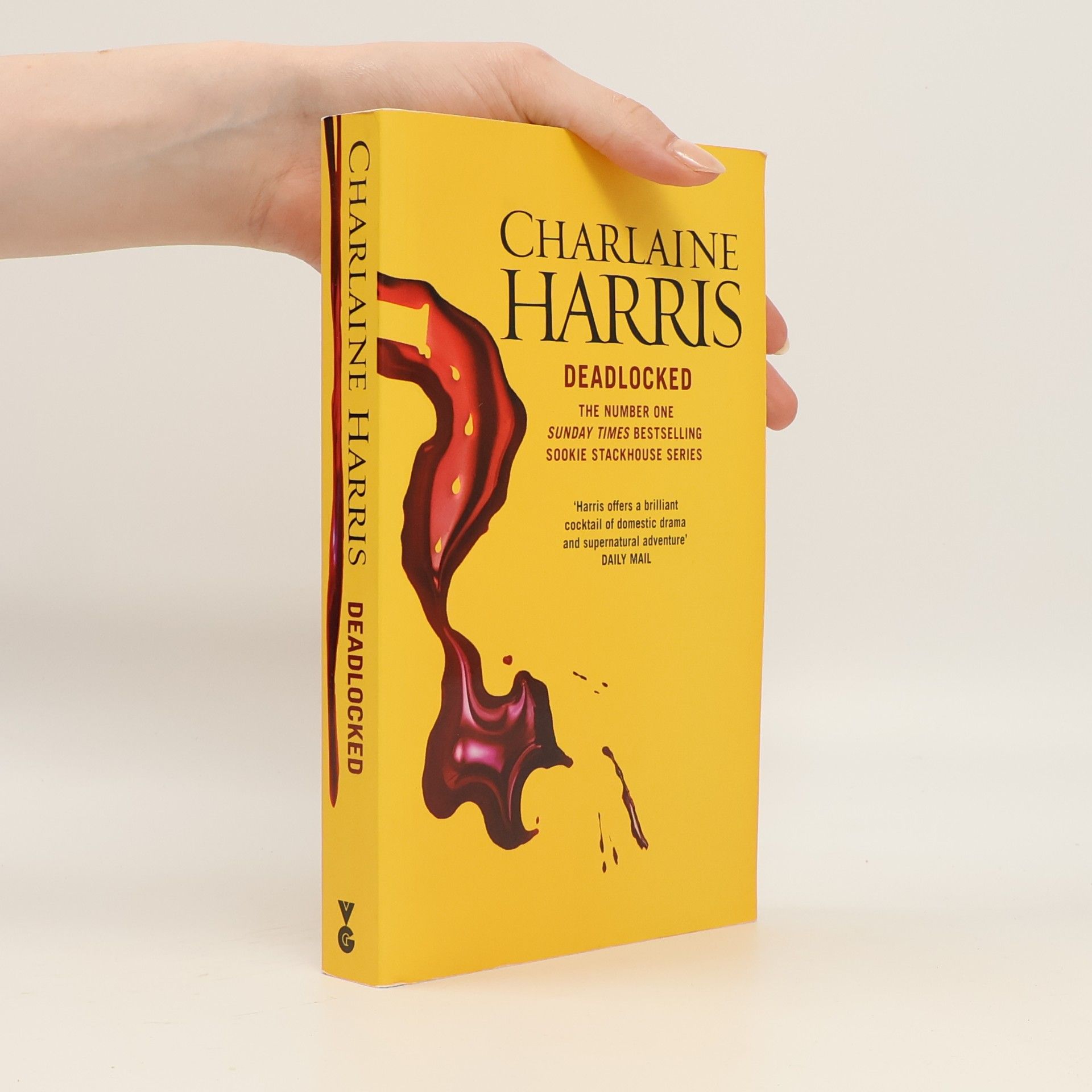 Charlaine Harris Schulz Deadlocked