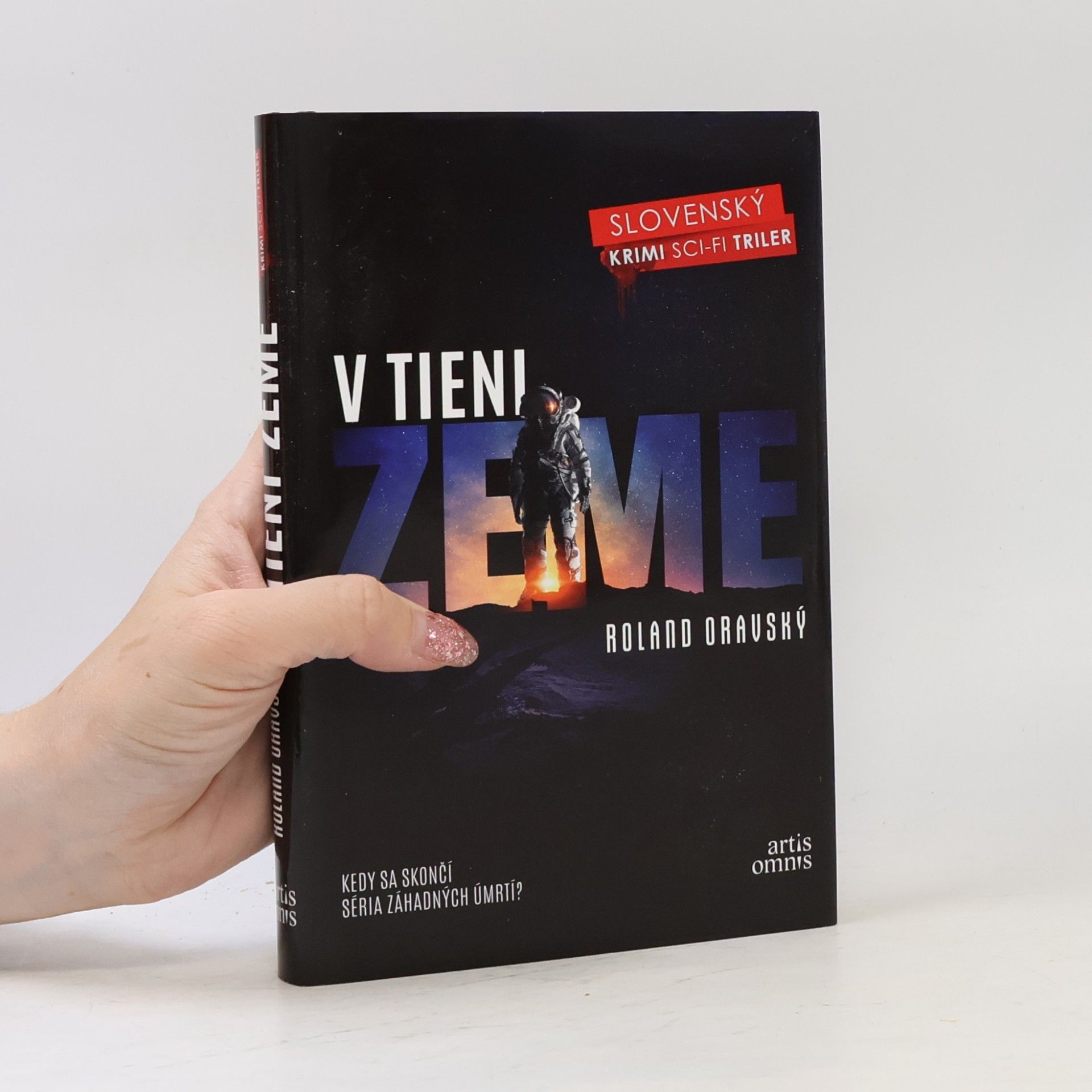 V tieni Zeme
