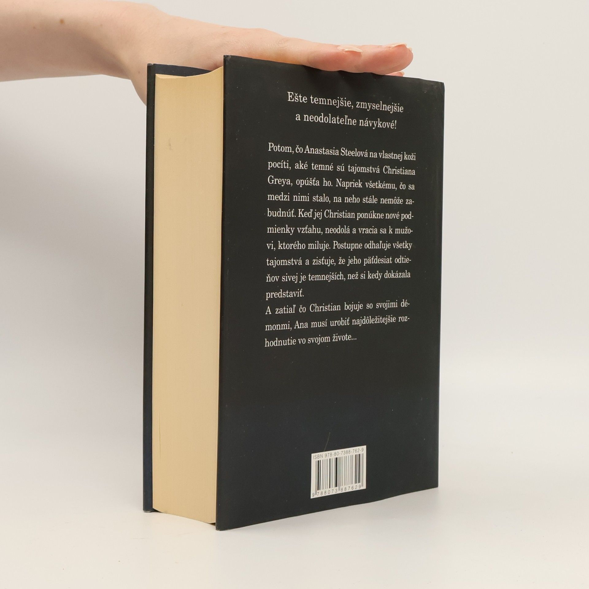 E L James Päťdesiat odtieňov temnoty