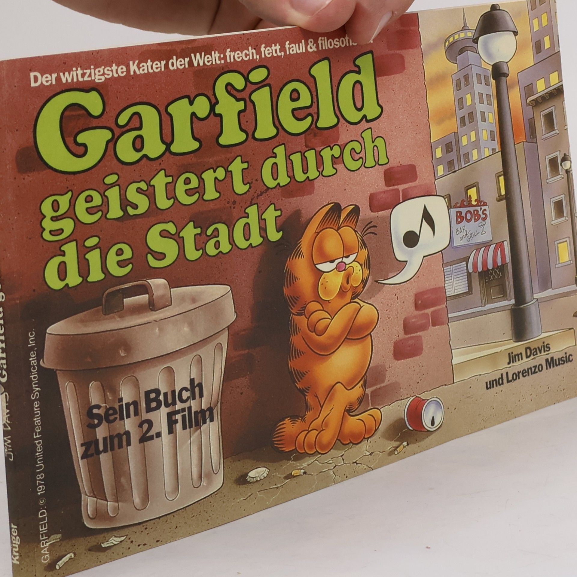 Jim Davis Garfield geistert durch die Stadt