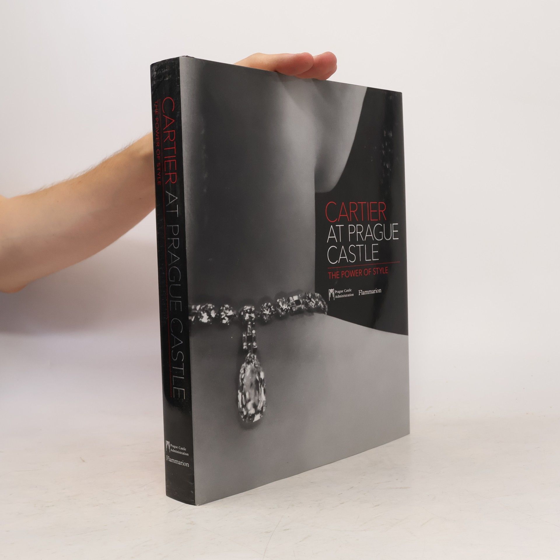 Suzanne Tise Isoré Cartier at Prague Castle : the power of style