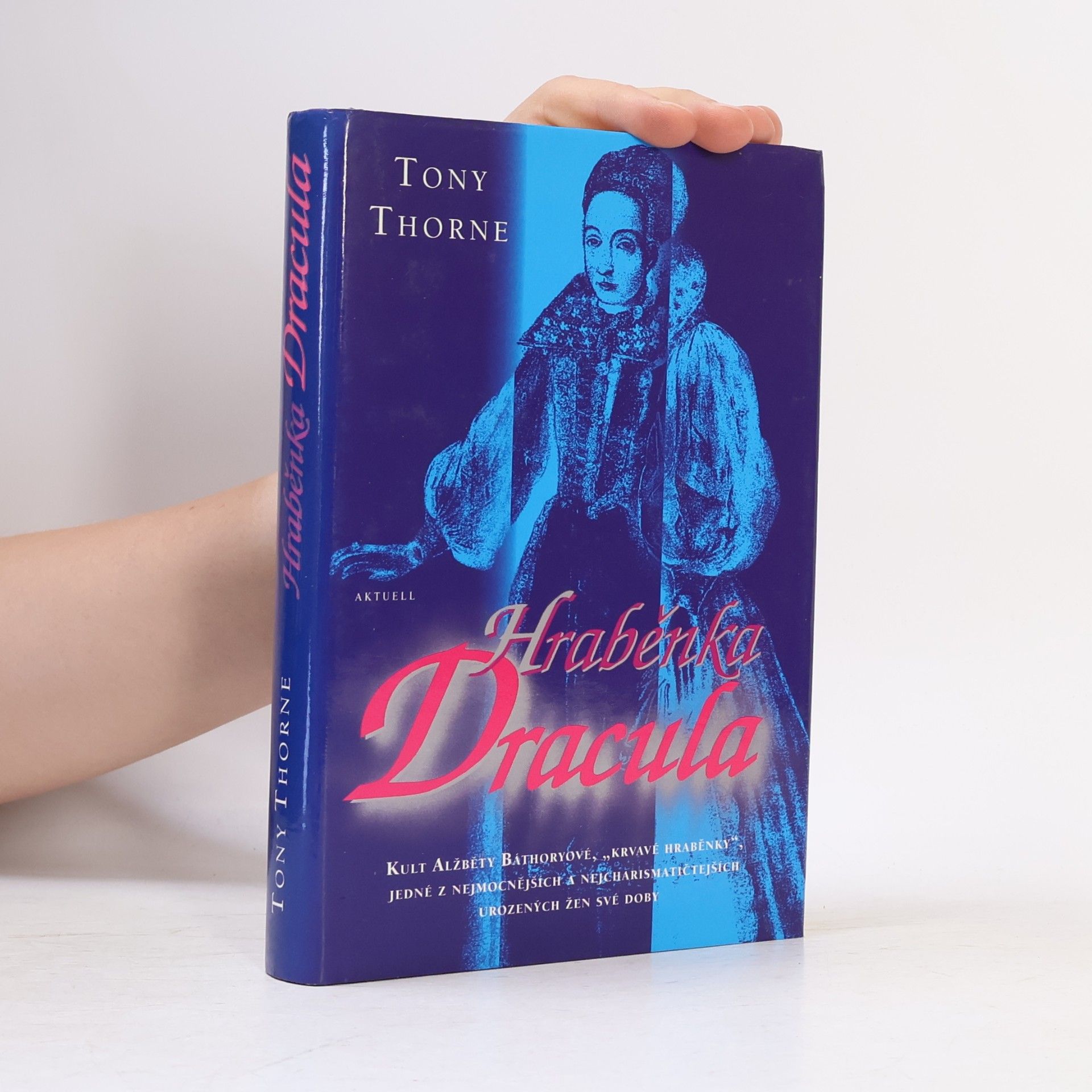 Tony Thorne Hraběnka Dracula