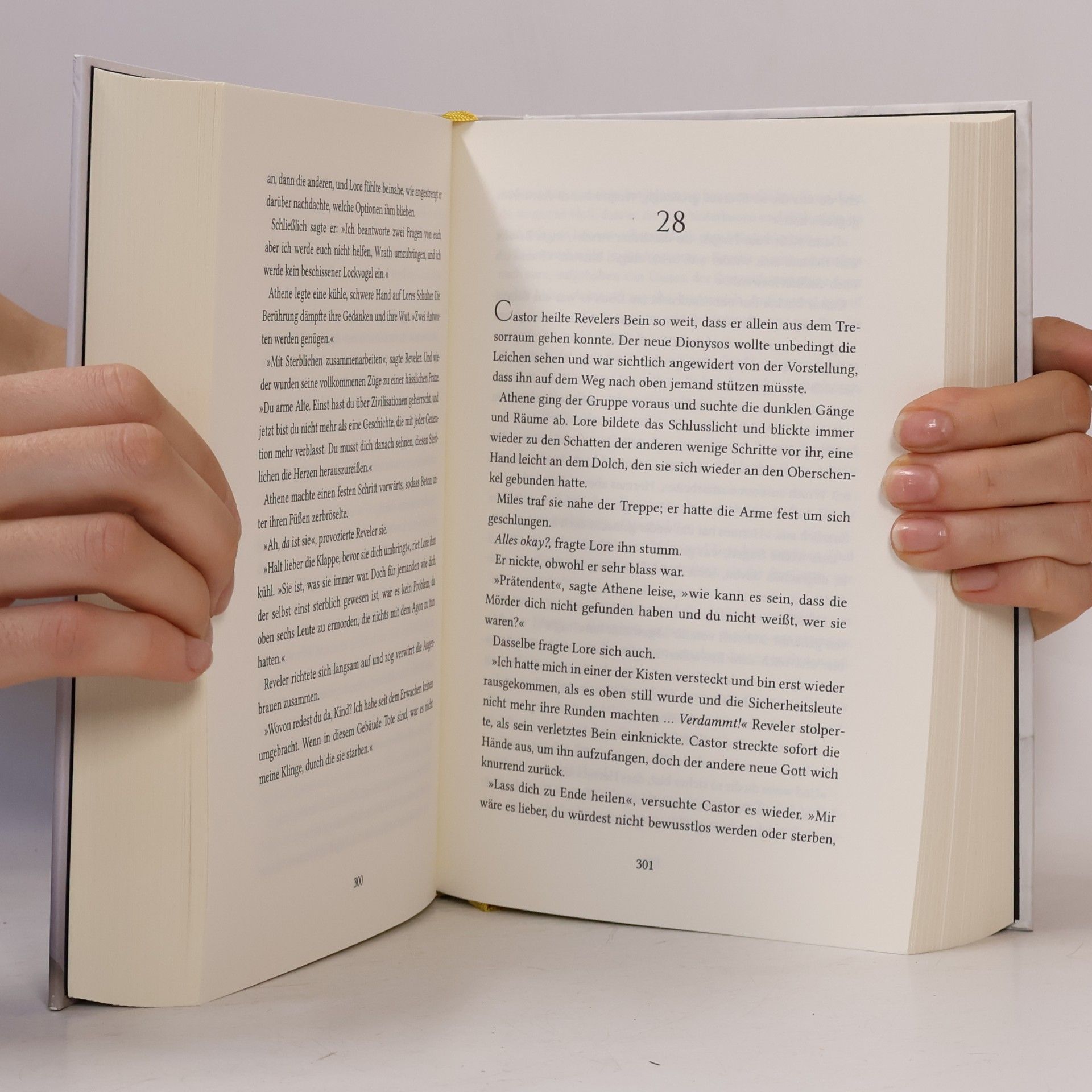 Alexandra Brackenová Lore