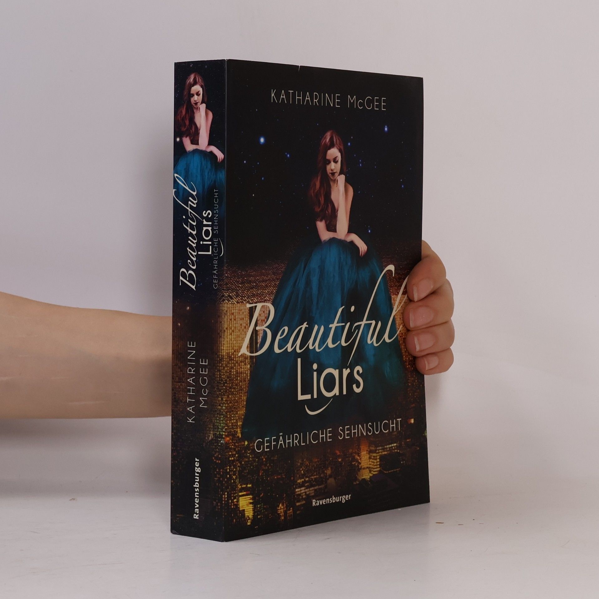 Katharine McGee Beautiful Liars 2