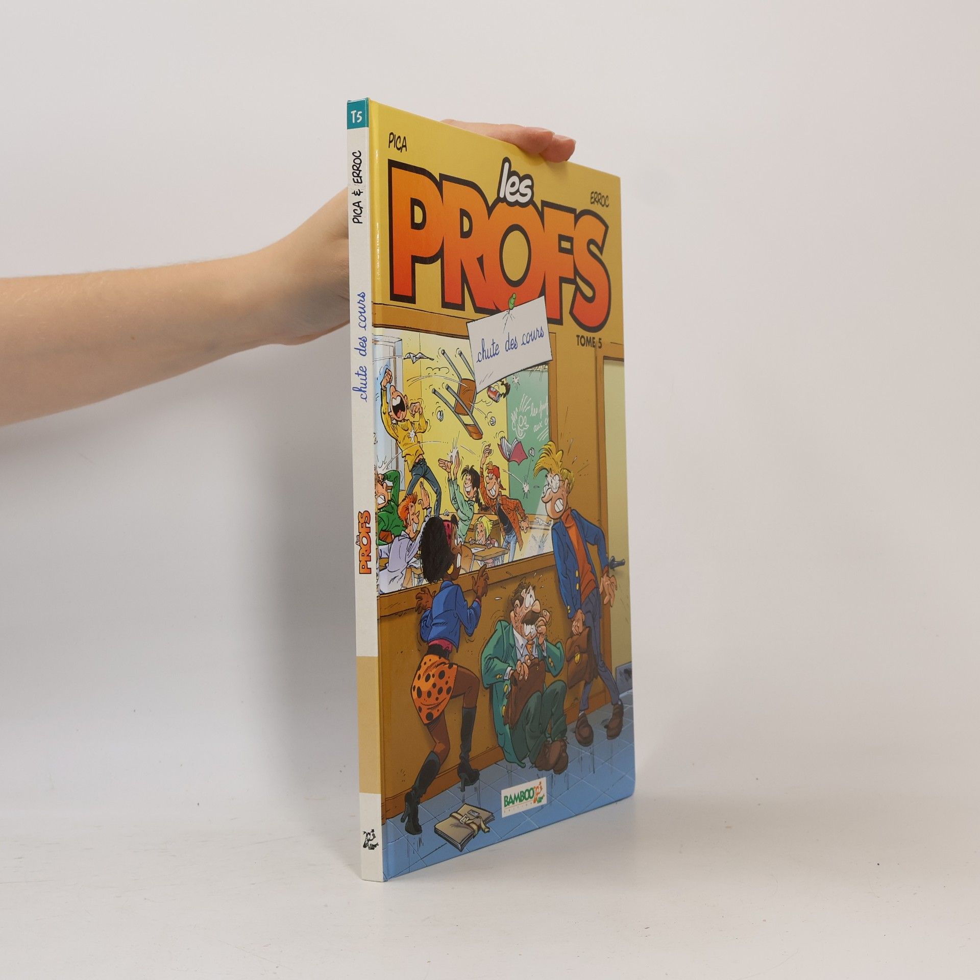 Erroc Les Profs - 5: Chute des cours
