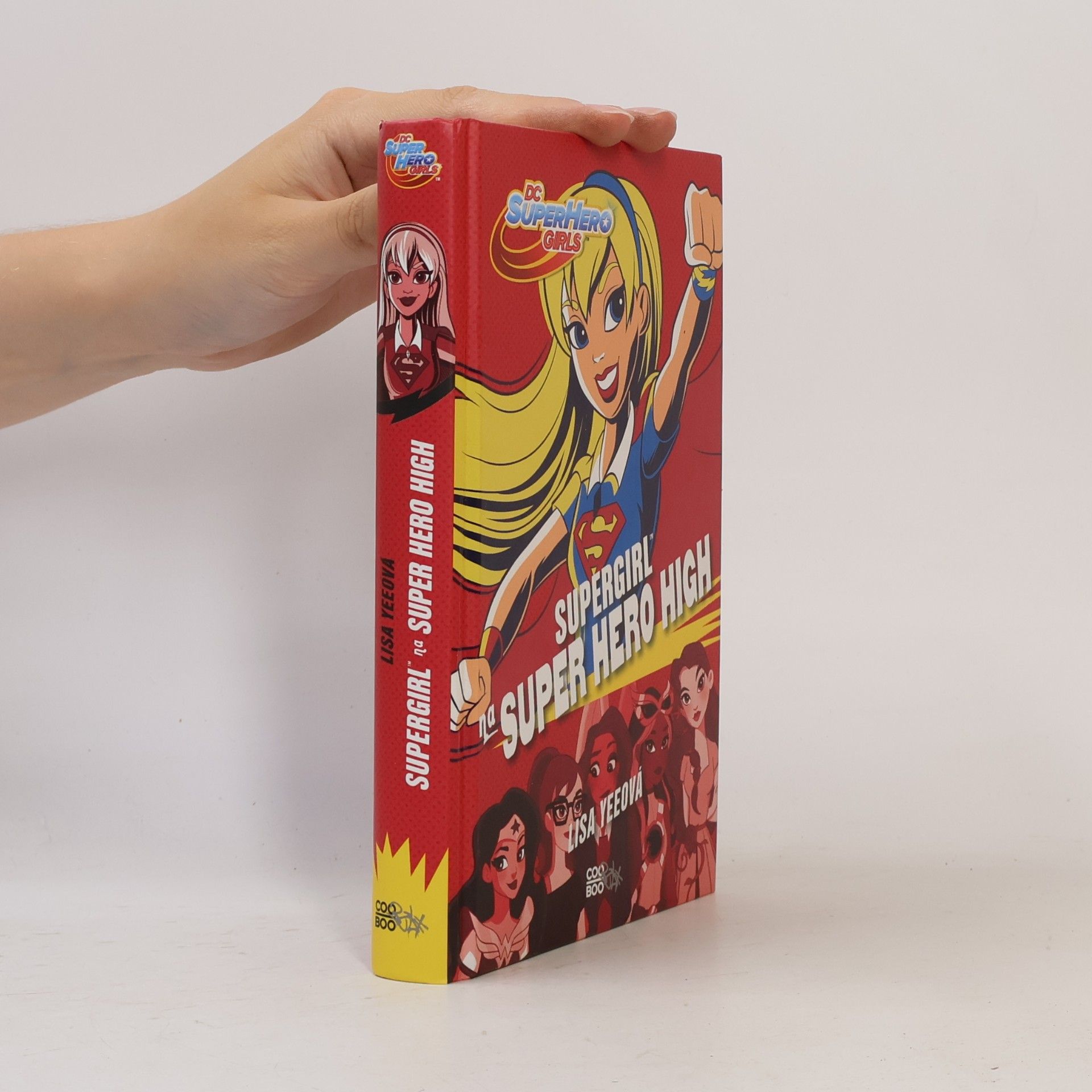 Lisa Yee Supergirl na Super Hero High