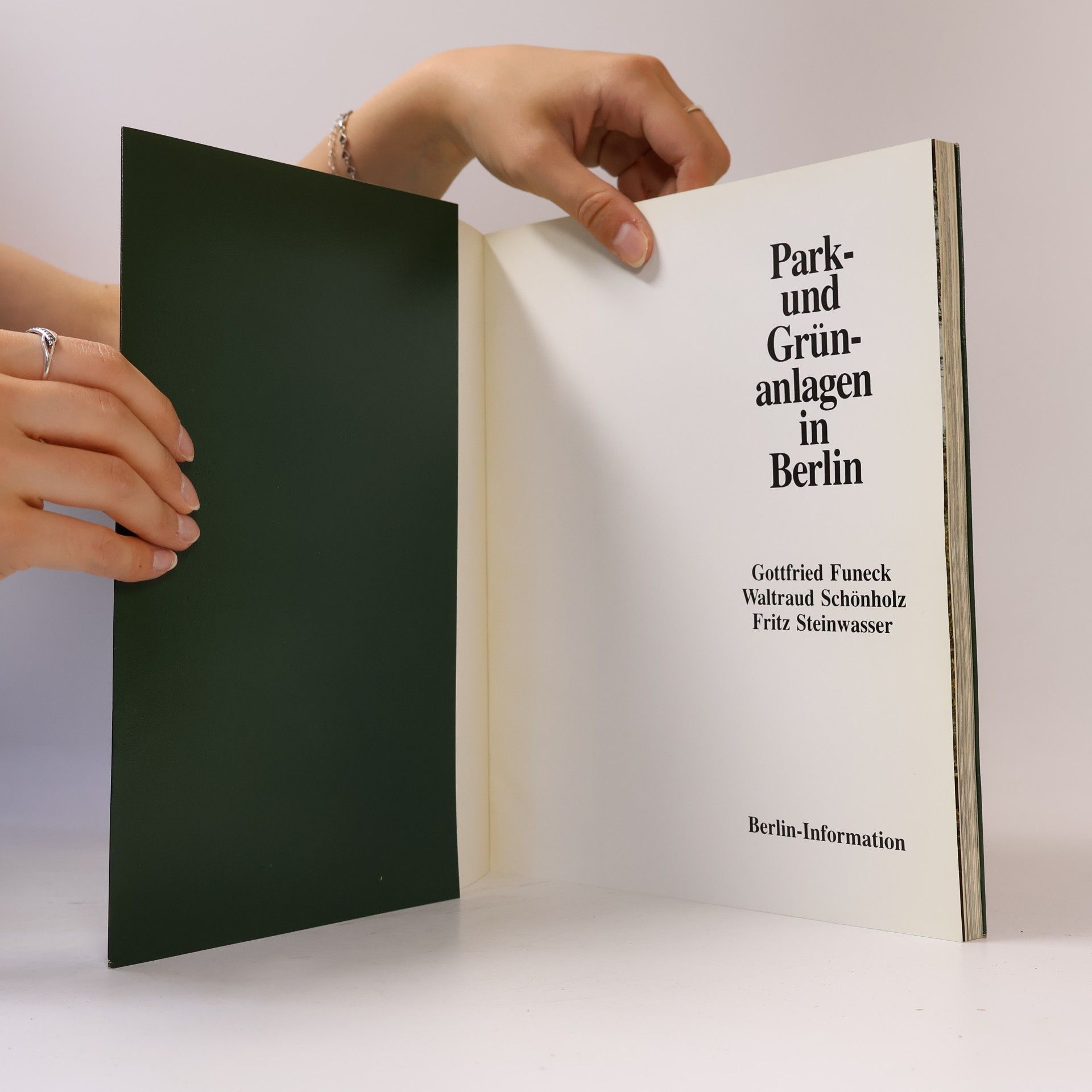 Autorenkollektiv Park & Grün anlagen in Berlin