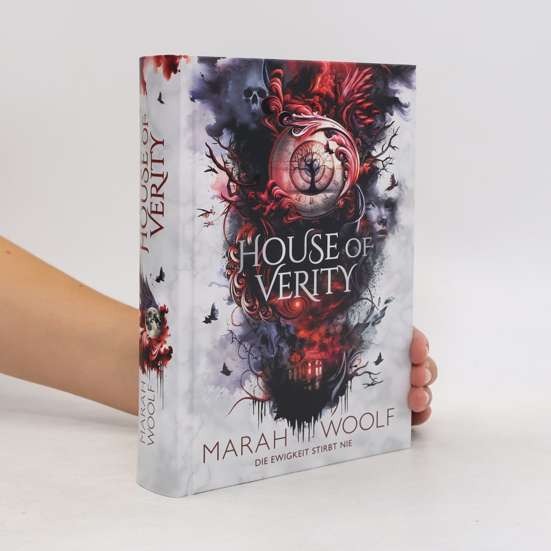 Marah Woolf House of Verity