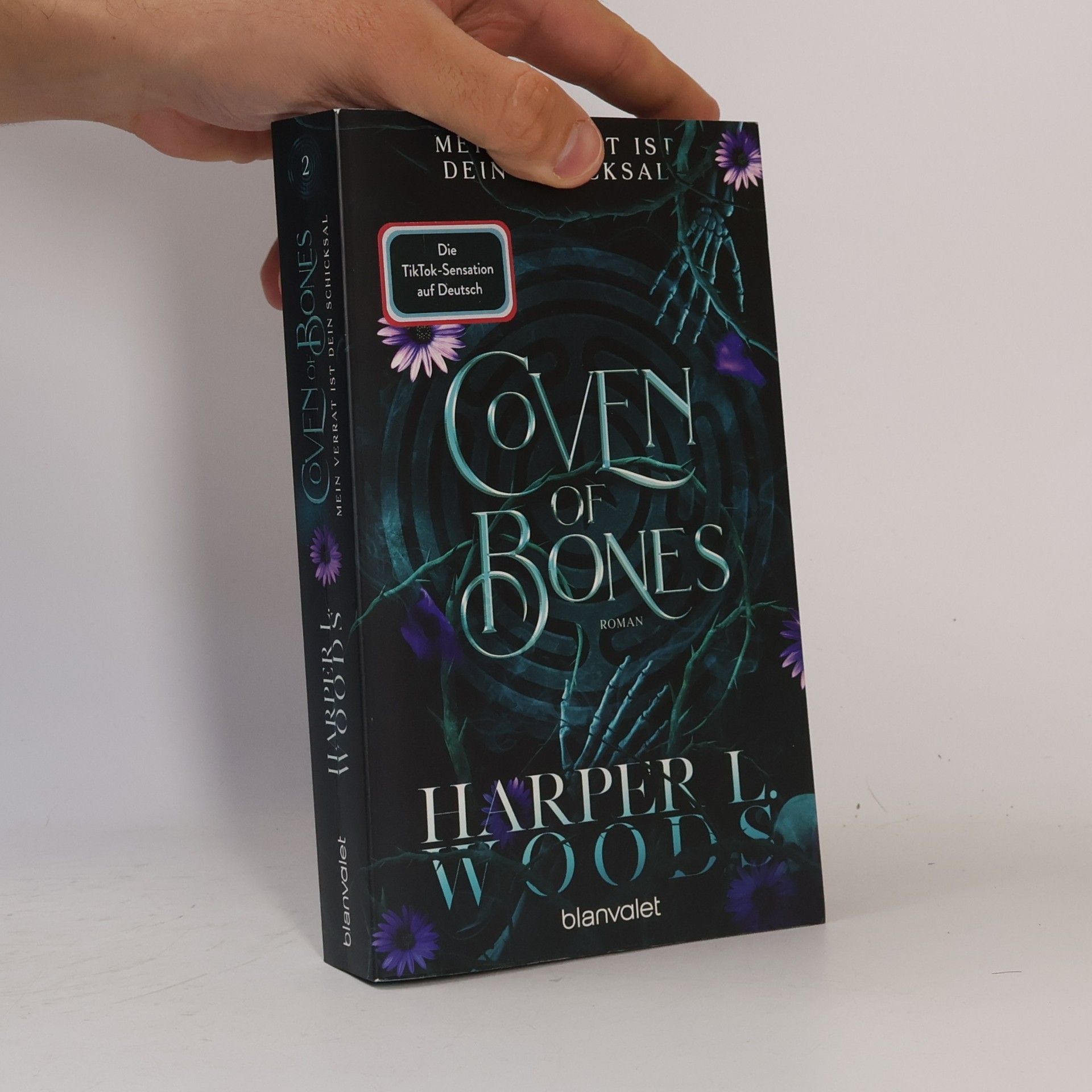 Harper L. Woods Coven of Bones. Mein Verrat ist dein Schicksal