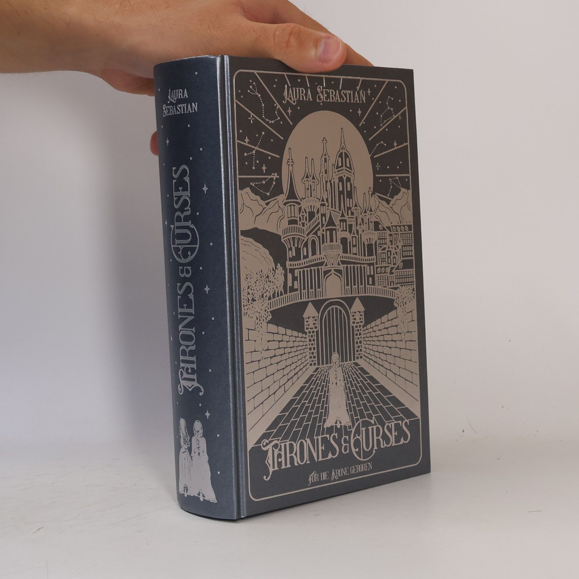 Thrones and Curses. Für die Krone geboren