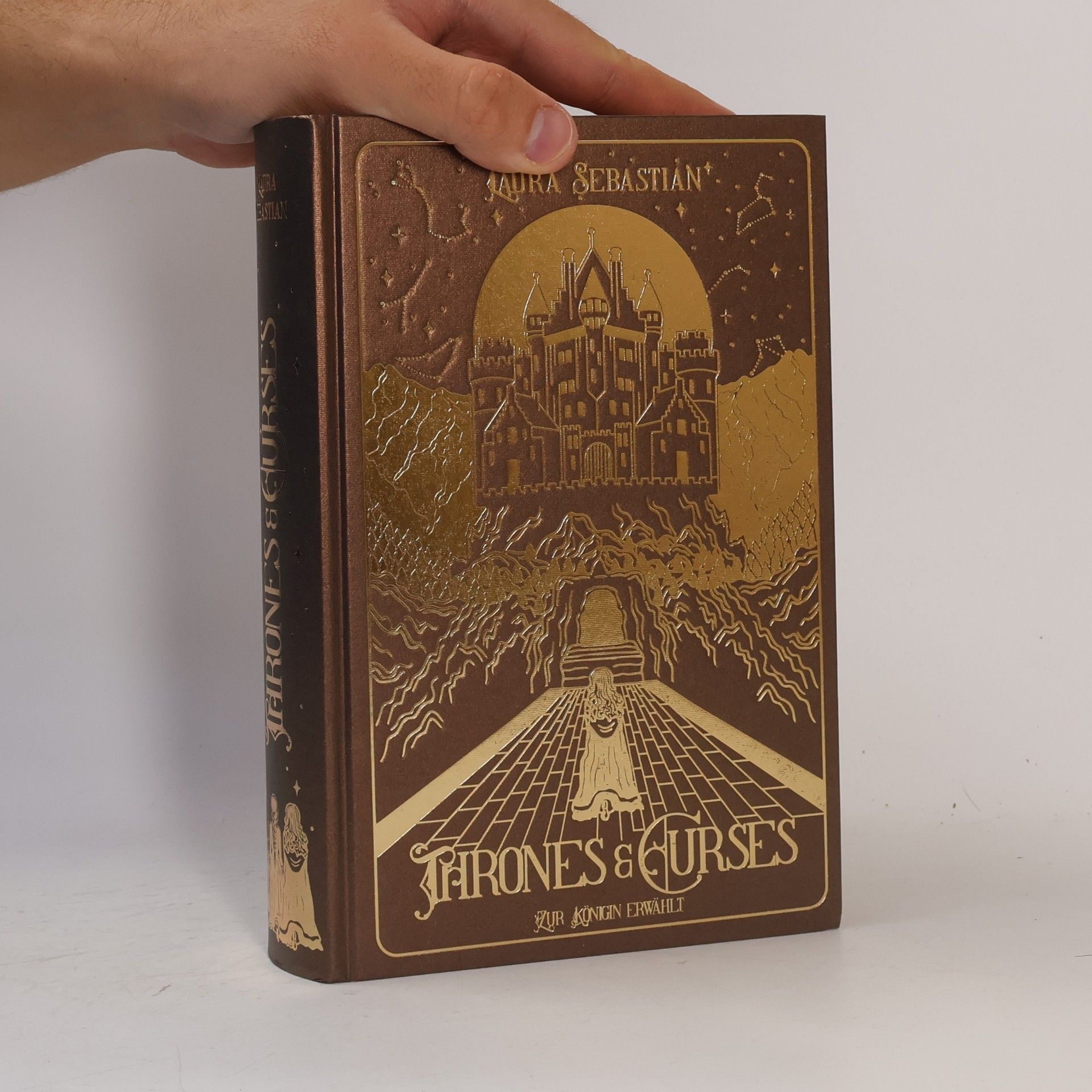 Thrones and Curses - Zur Königin erwählt