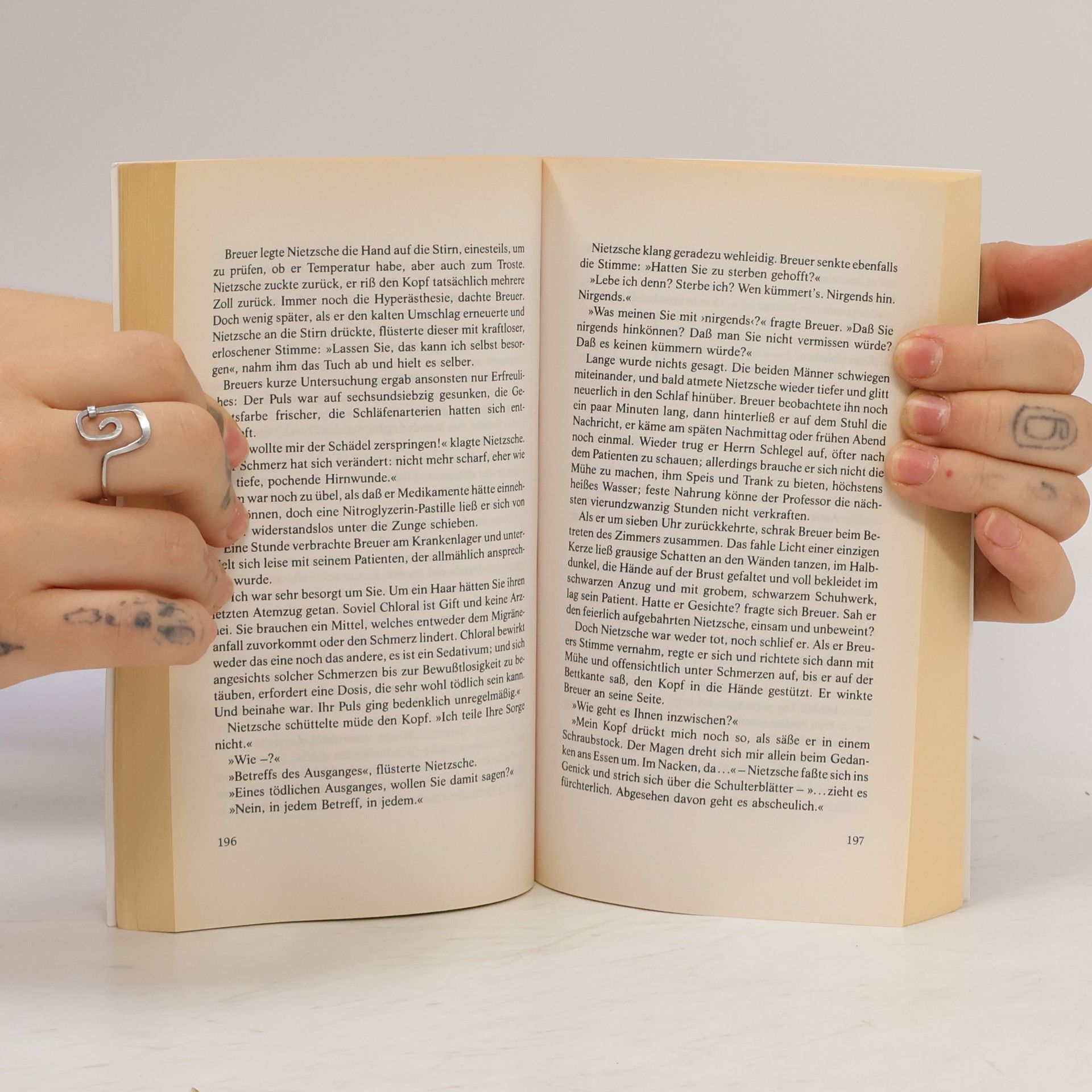 Irvin D. Yalom Und Nietsche Weinte