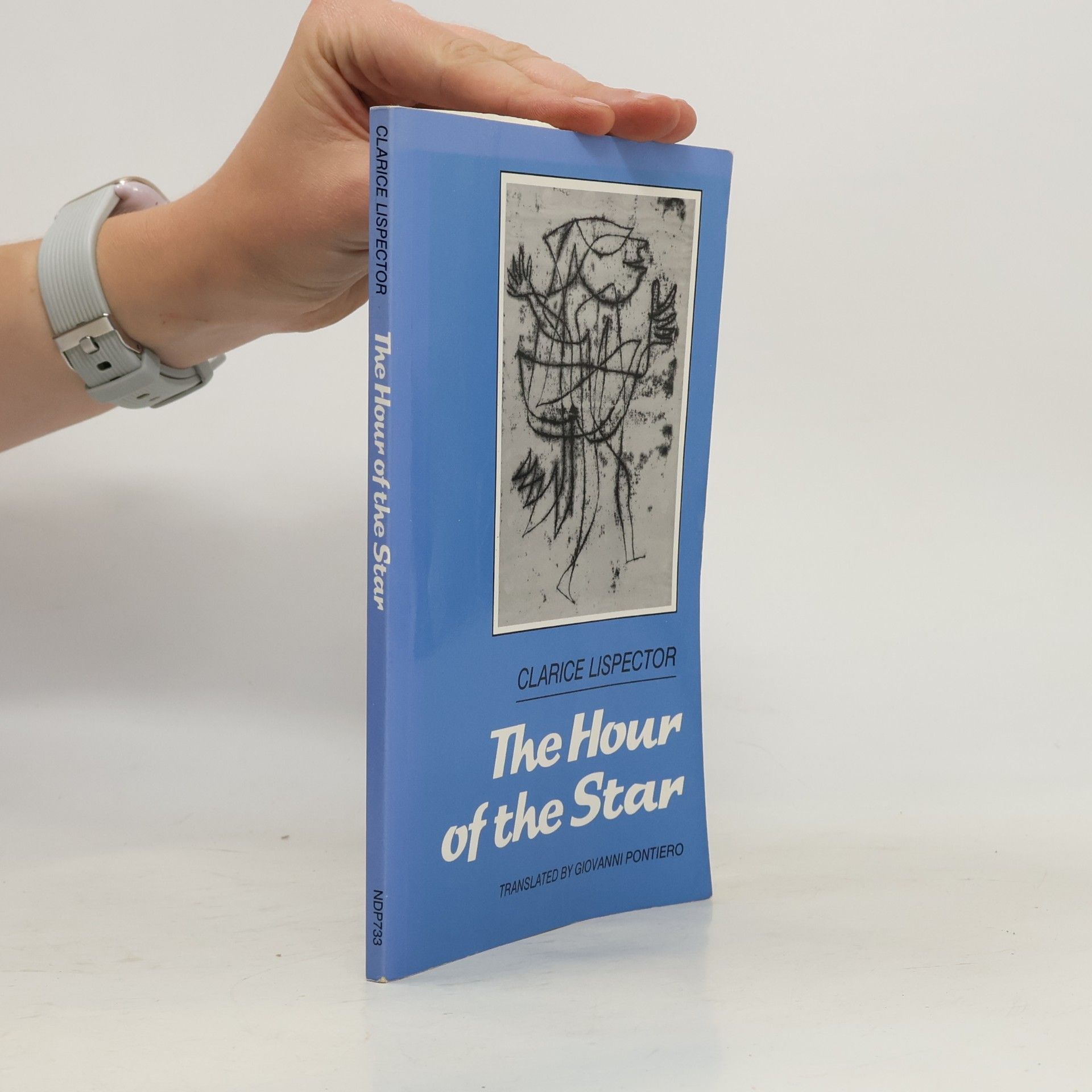 Хая Пінкасівна Ліспектор New Directions Paperbook - NDP733: The Hour of the Star