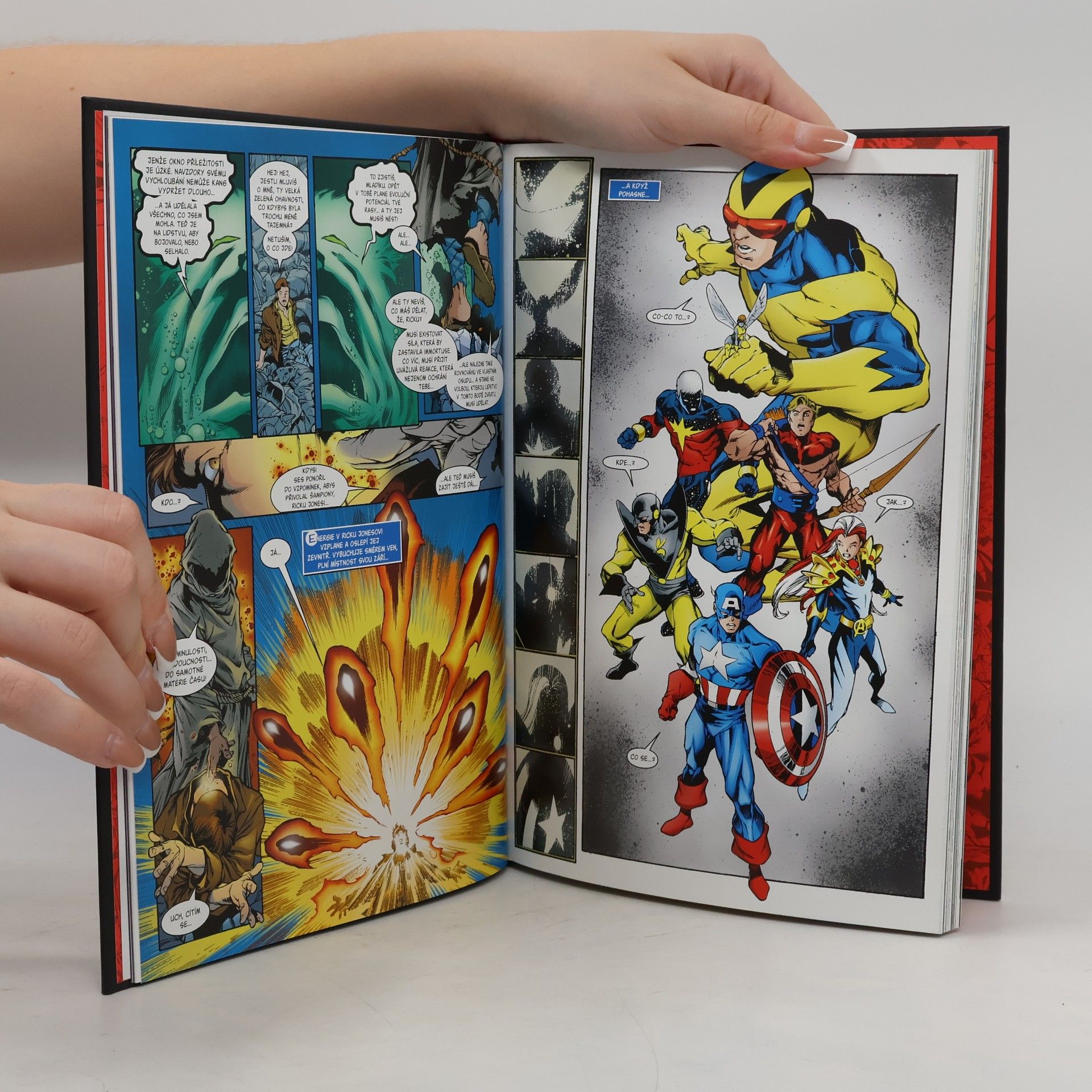 Kurt Busiek Ultimátní komiksový komplet 61. Avangers. Na věky věků část 1.