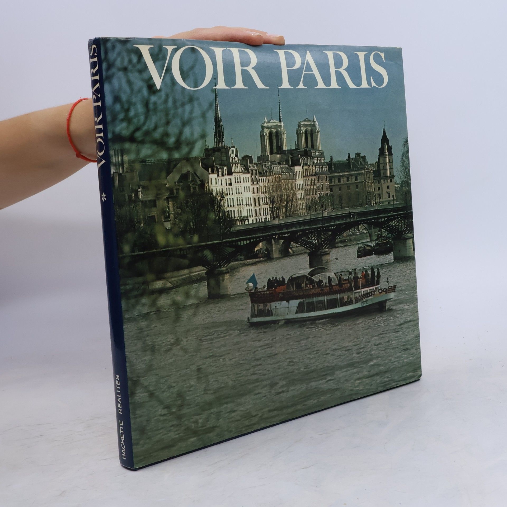 d´Yvonne Deslanders Voir Paris