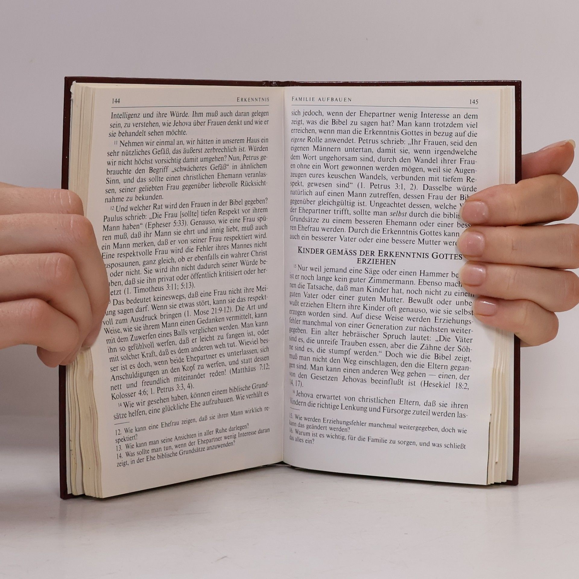 Zeugen Jehovas Erkenntnis, die zu ewigem Leben führt
