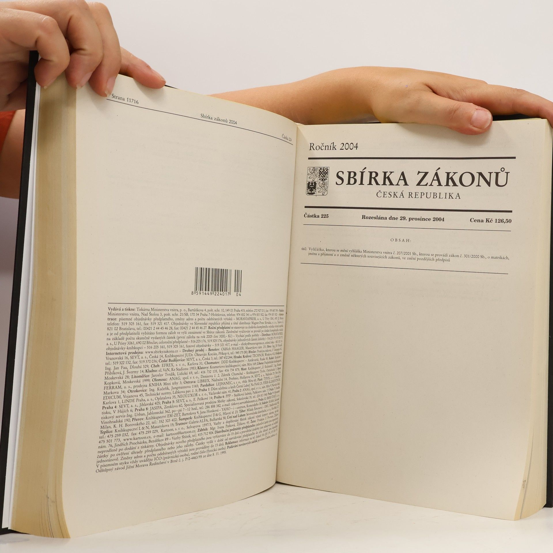 Autorenkollektiv Sbírka zákonů 9/2004