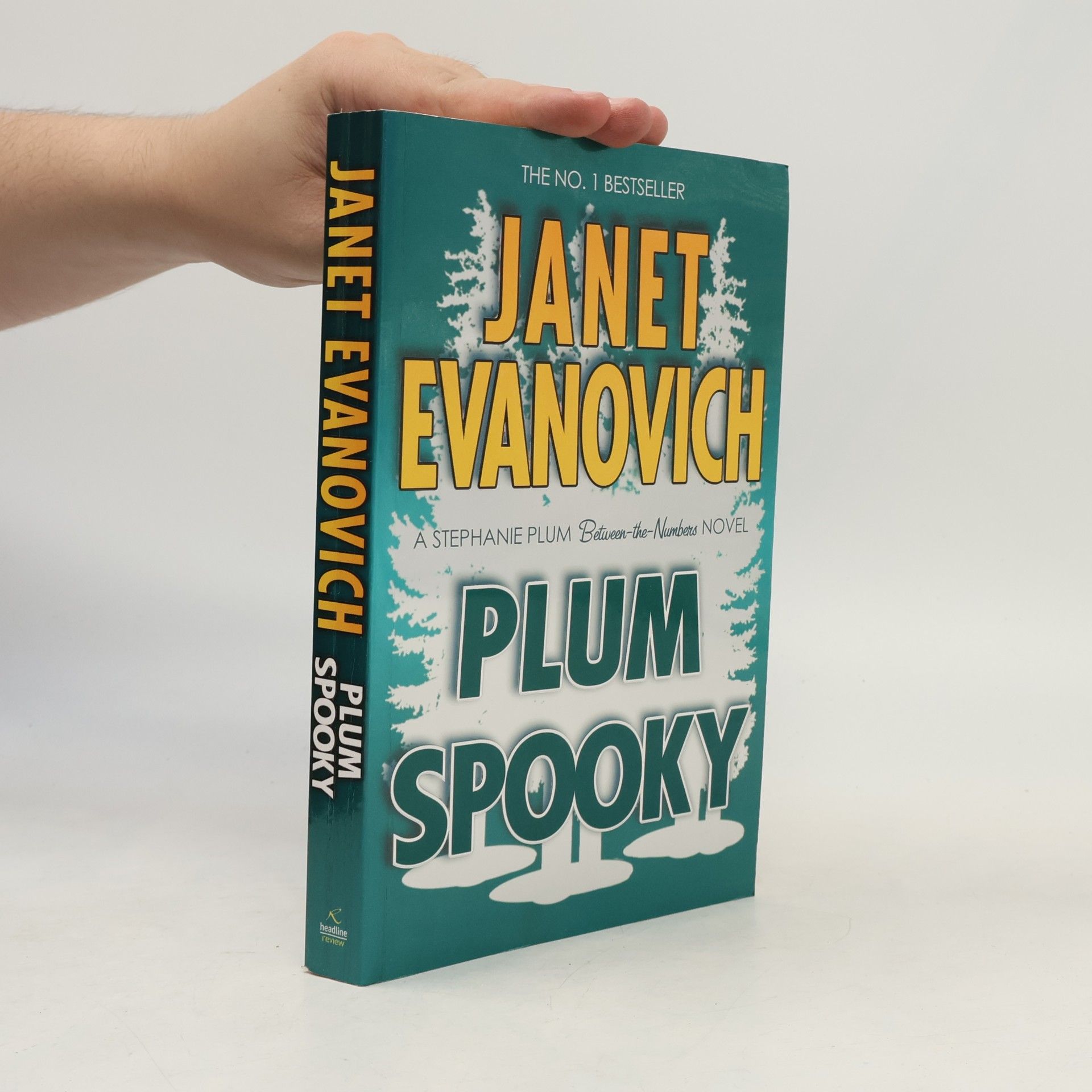 Janet Evanovich Stephanie Plum: Plum Spooky