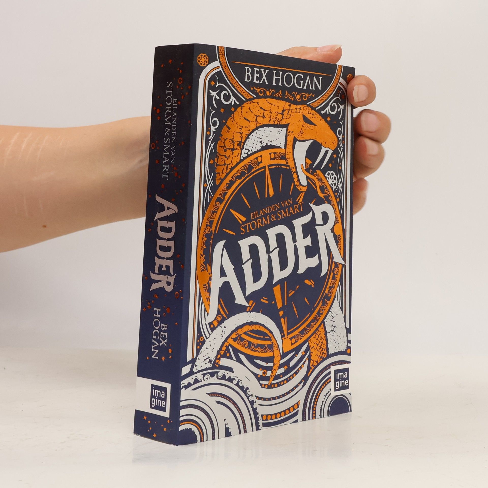 Eilanden van Storm & Smart: Adder