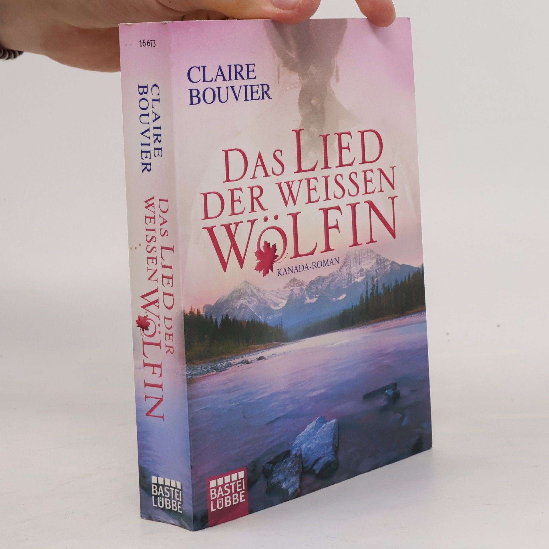 Claire Bouvier Das Lied der weissen Wölfin