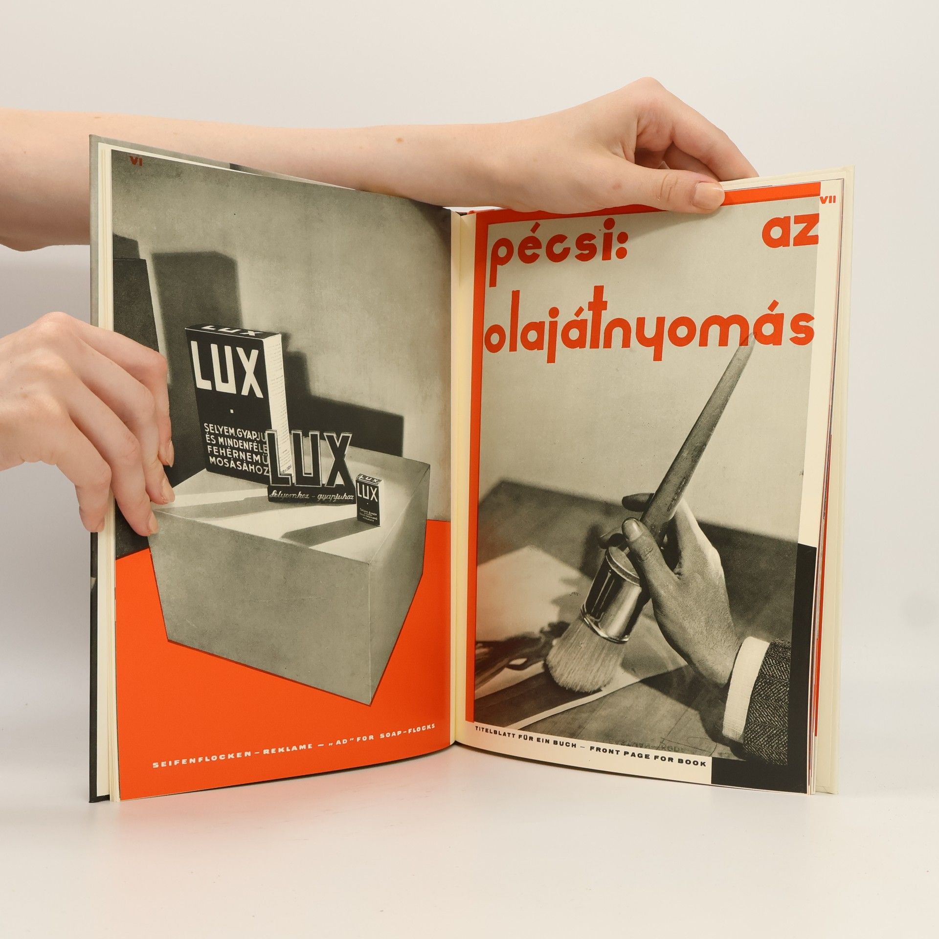 József Pécsi Photo und Publizität