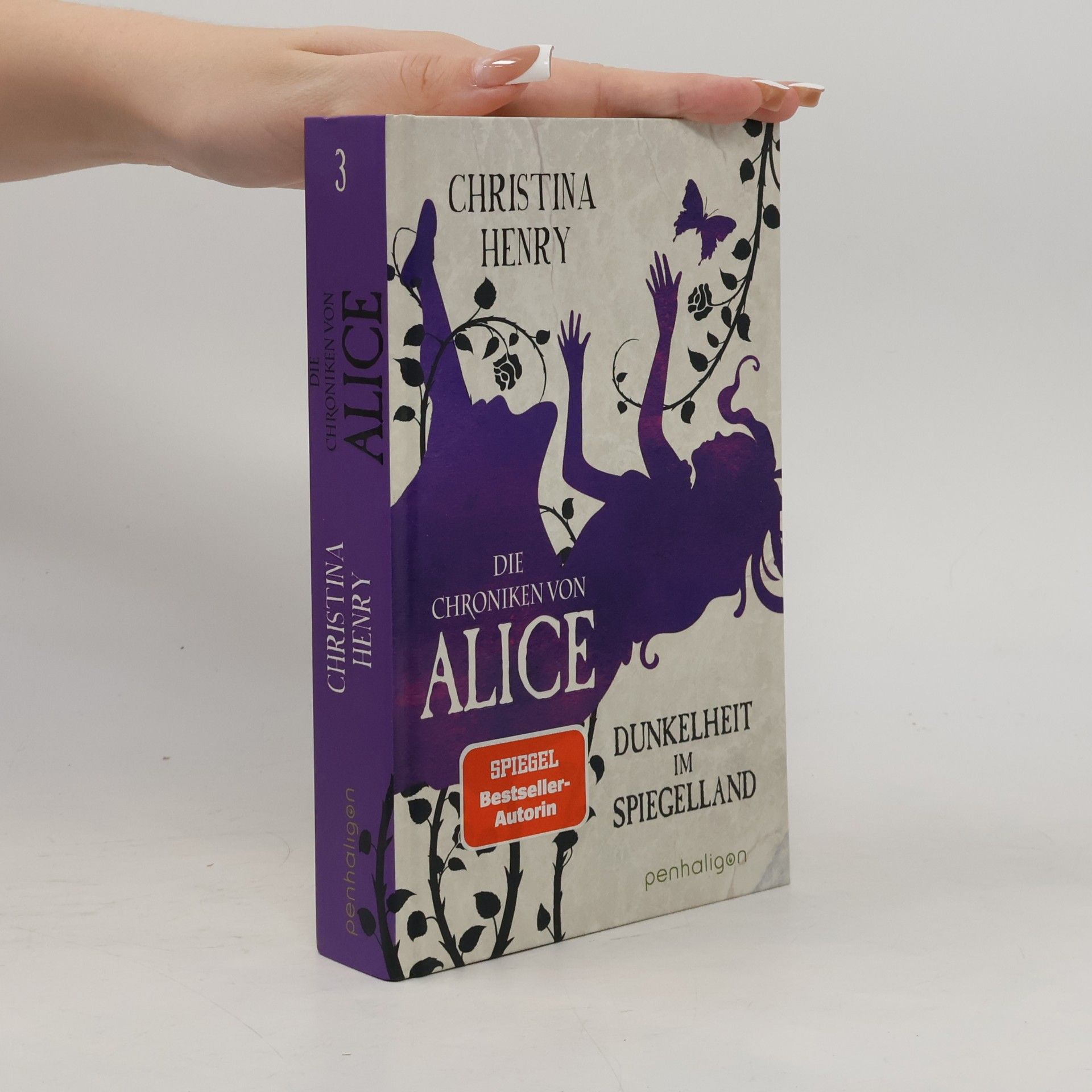 Christina Henry Die Chroniken von Alice. Dunkelheit im Spiegelland
