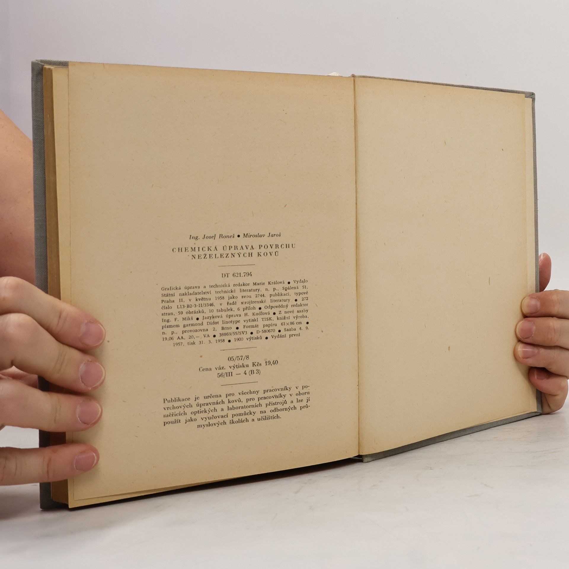 Various authors Chemická úprava povrchu neželezných kovů