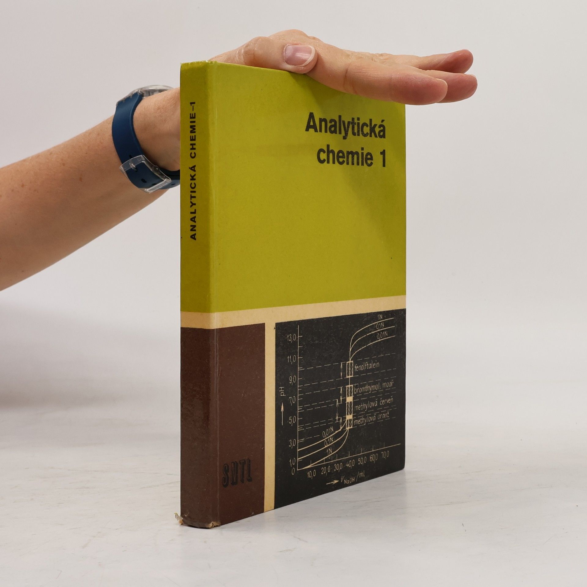 Autorenkollektiv Analytická chemie 1
