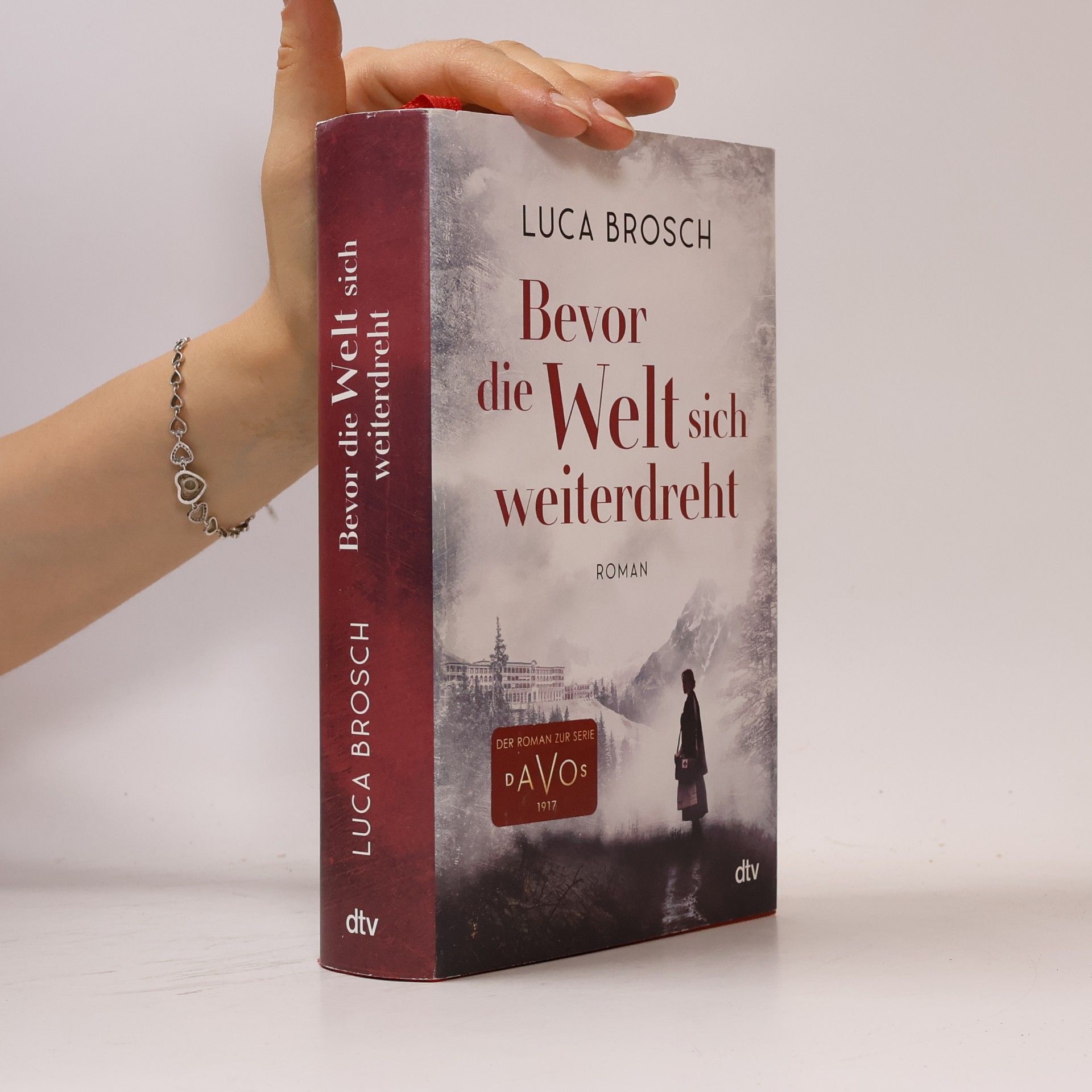 Luca Brosch Bevor die Welt sich weiterdreht