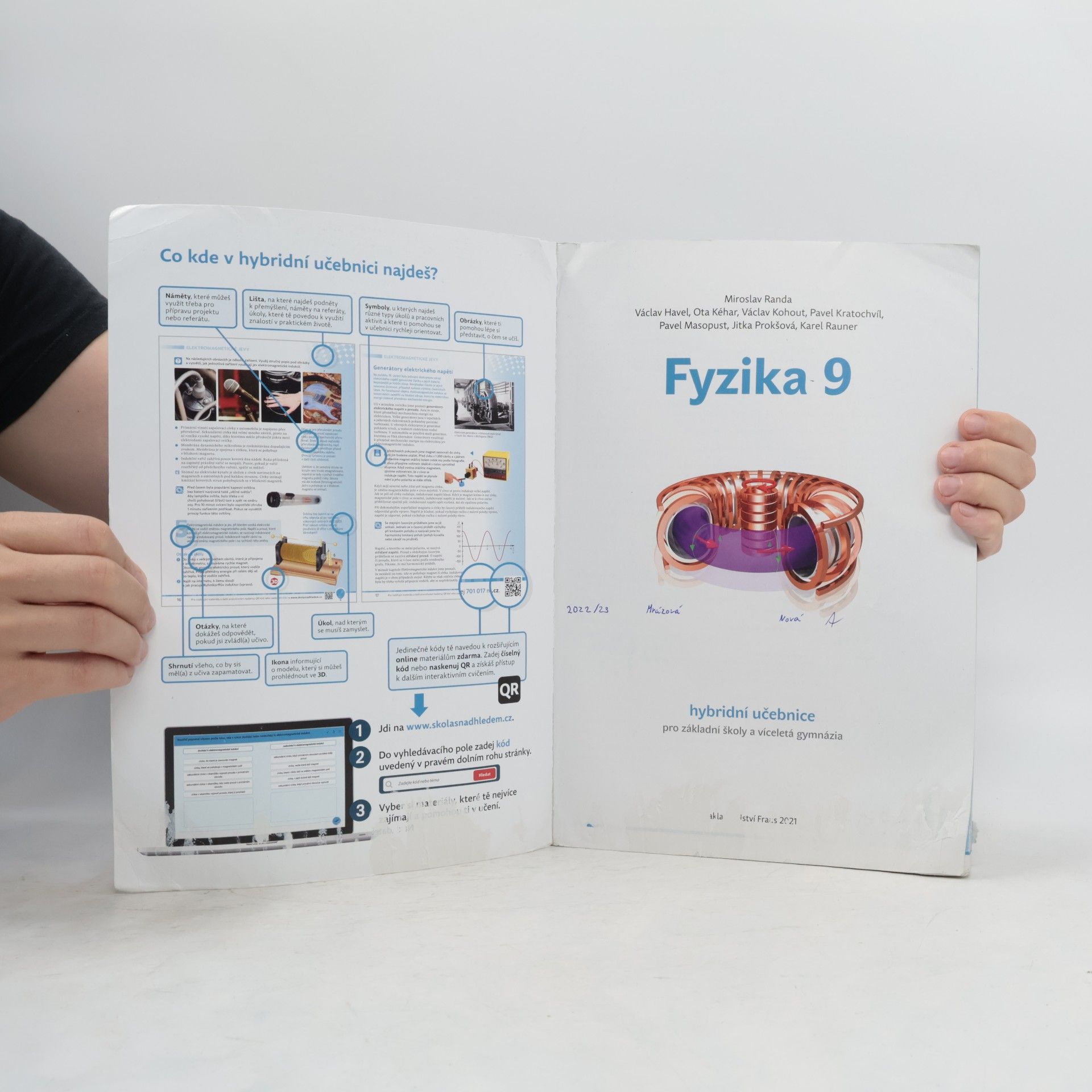 AA.VV. Fyzika 9