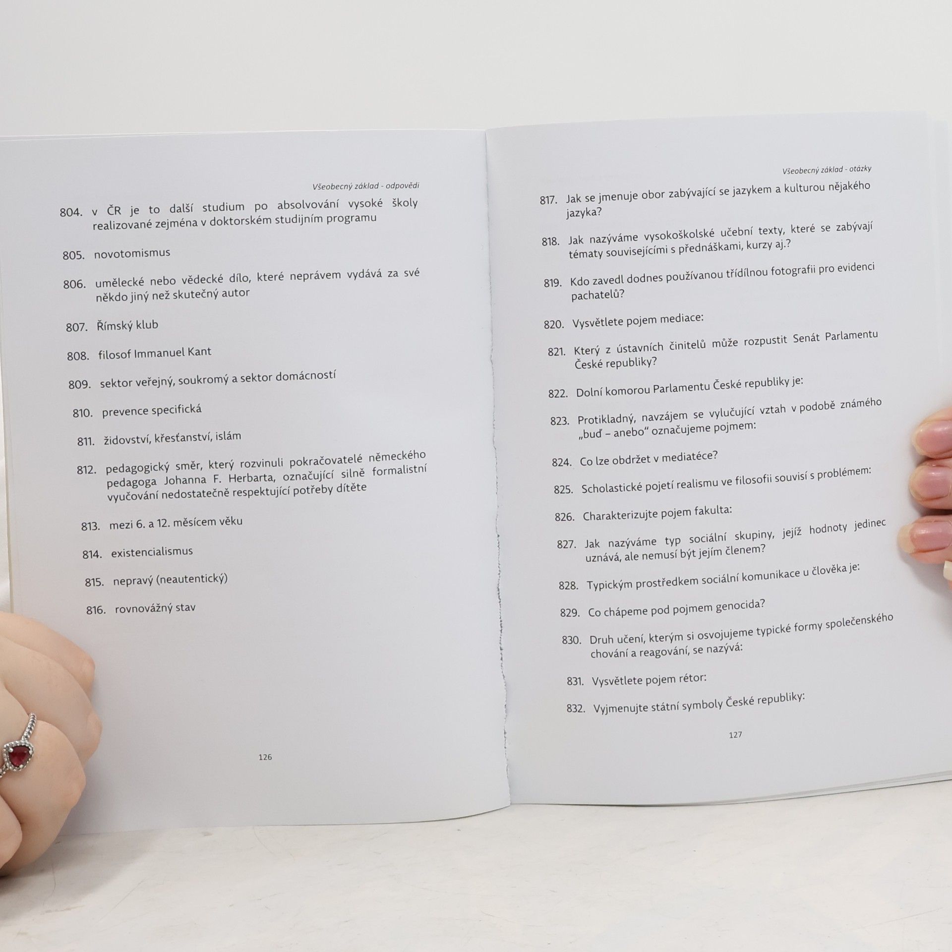 Helena Malířová Sociální vědy v otázkách a odpovědích