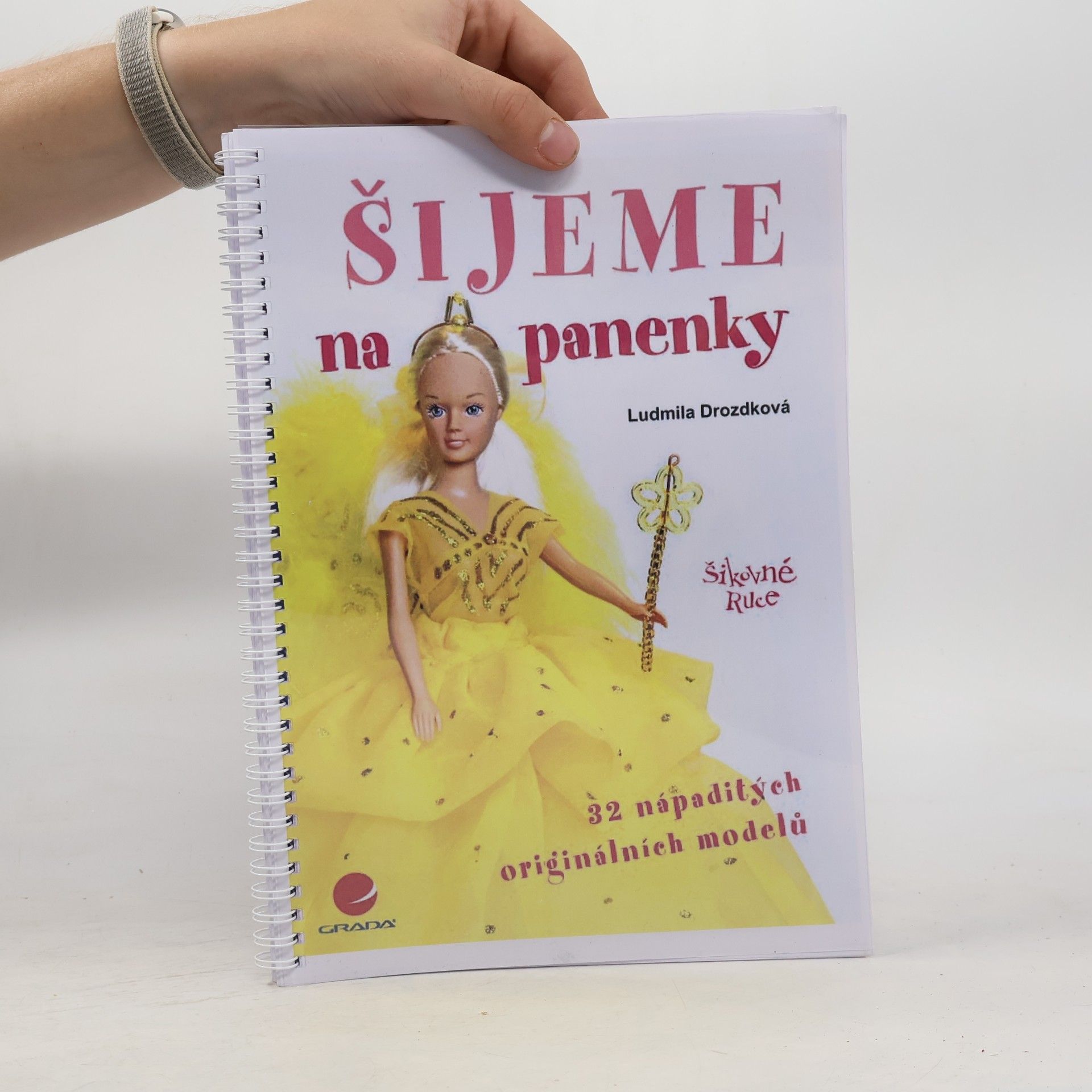 Ludmila Drozdková Šijeme na panenky