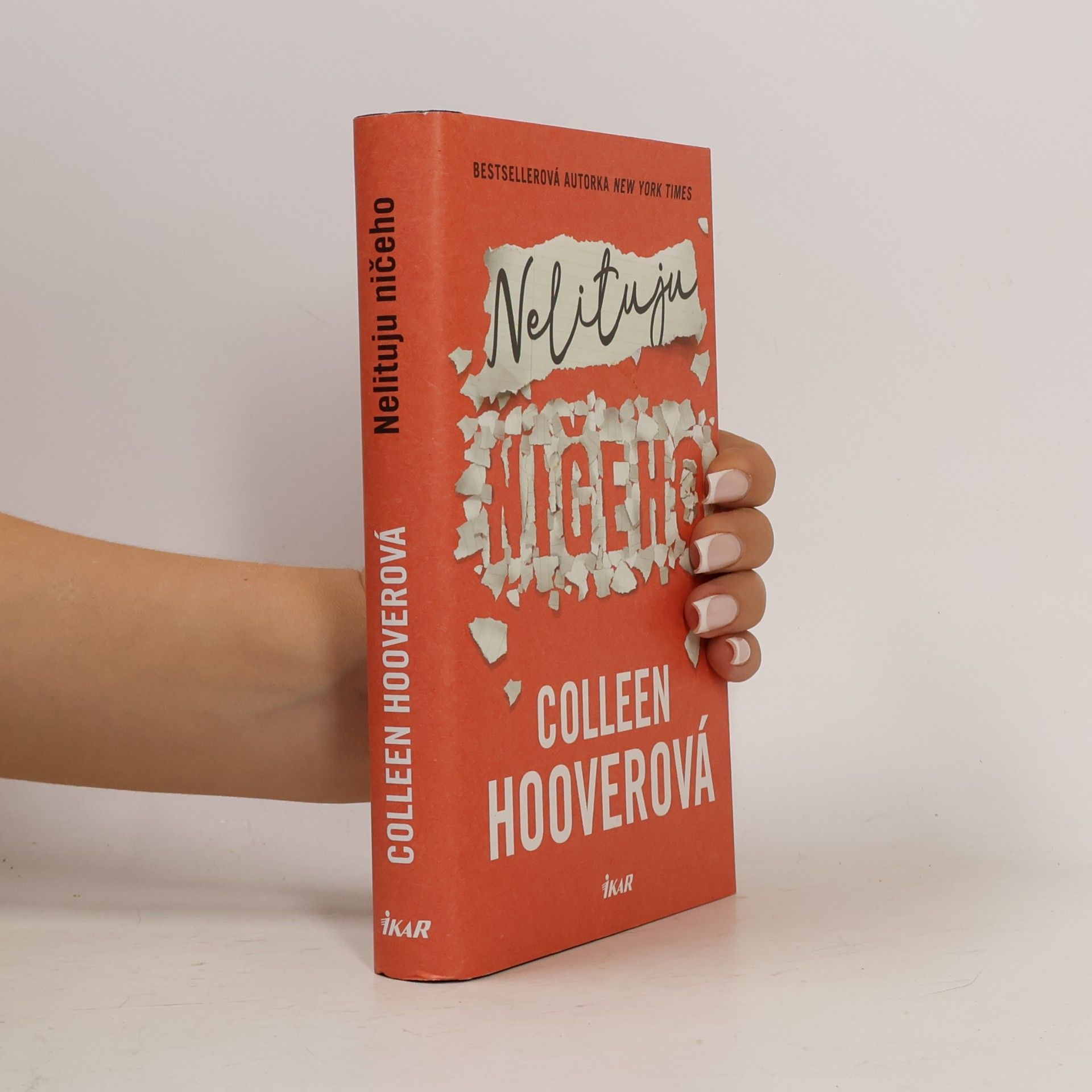 Colleen Hoover Nelituju ničeho