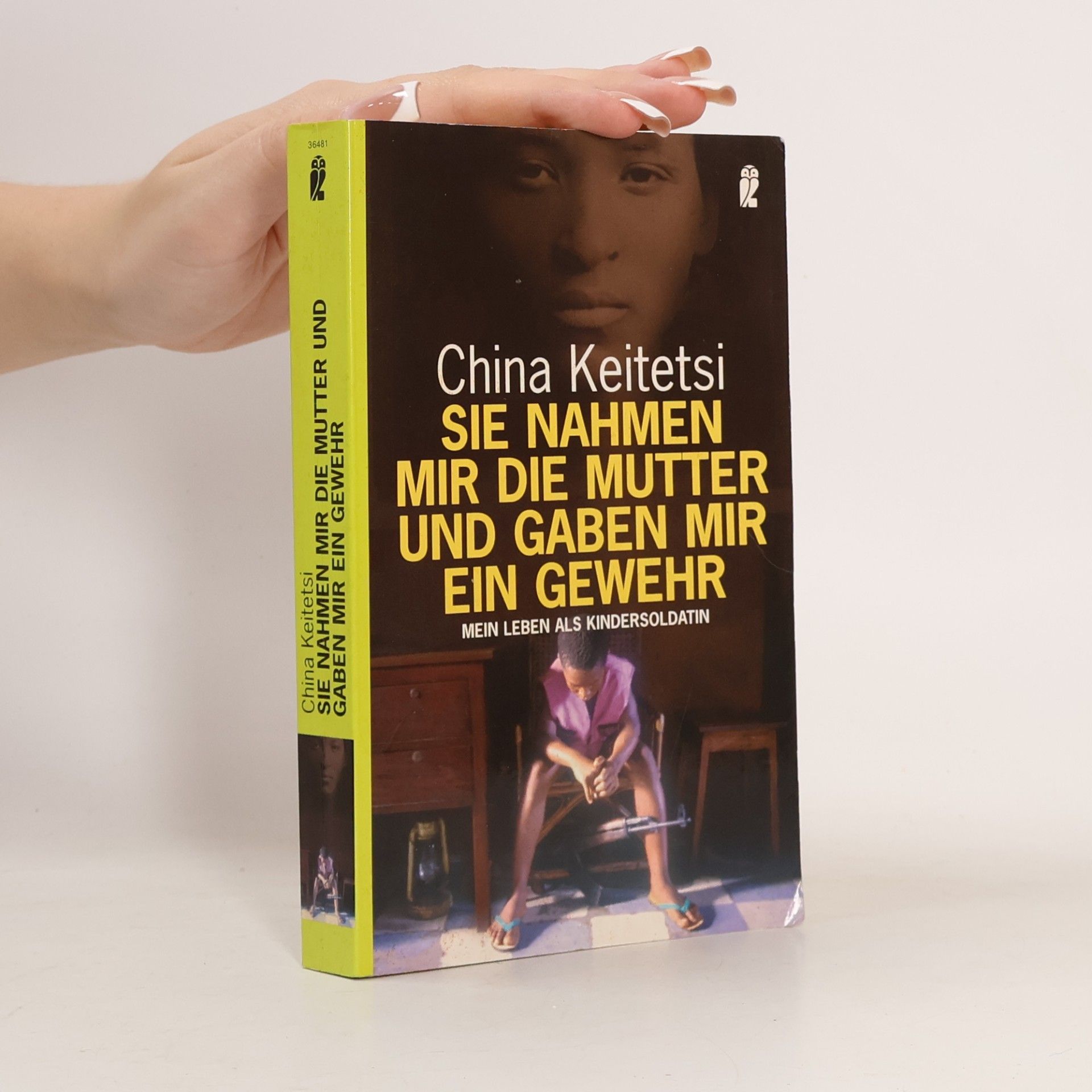 Sie nahmen mir die Mutter und gaben mir ein Gewehr