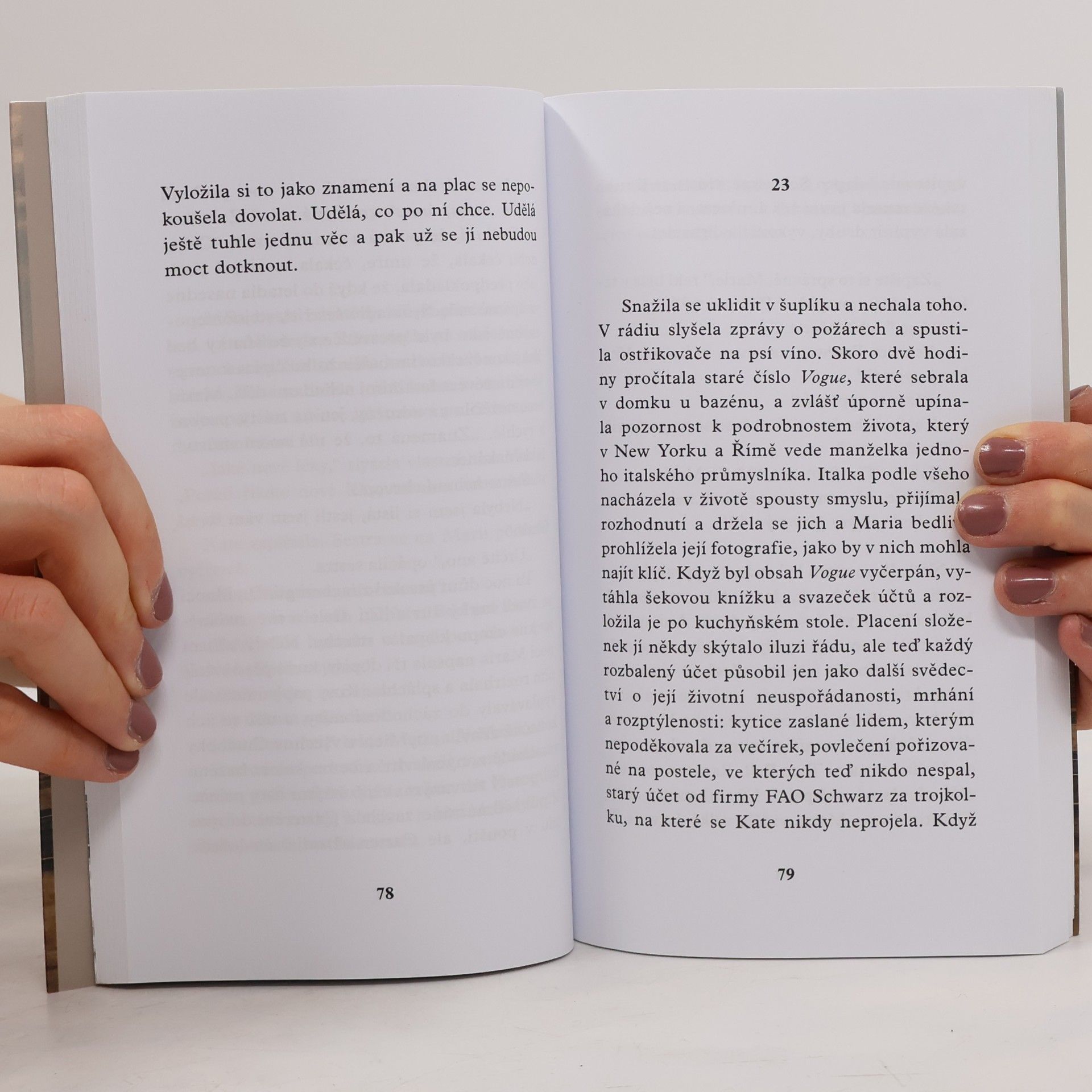 Joan Didion Lízni si a hrej