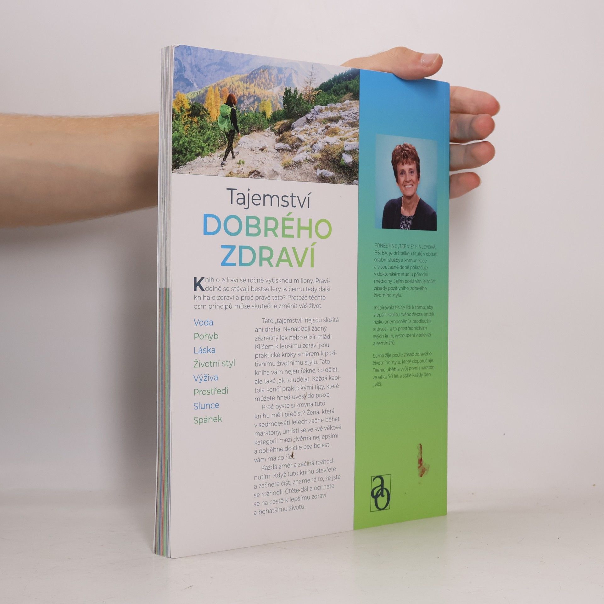 Simona Wagnerová Tajemství dobrého zdraví : voda, pohyb, láska, životní styl, výživa, prostředí, slunce, spánek