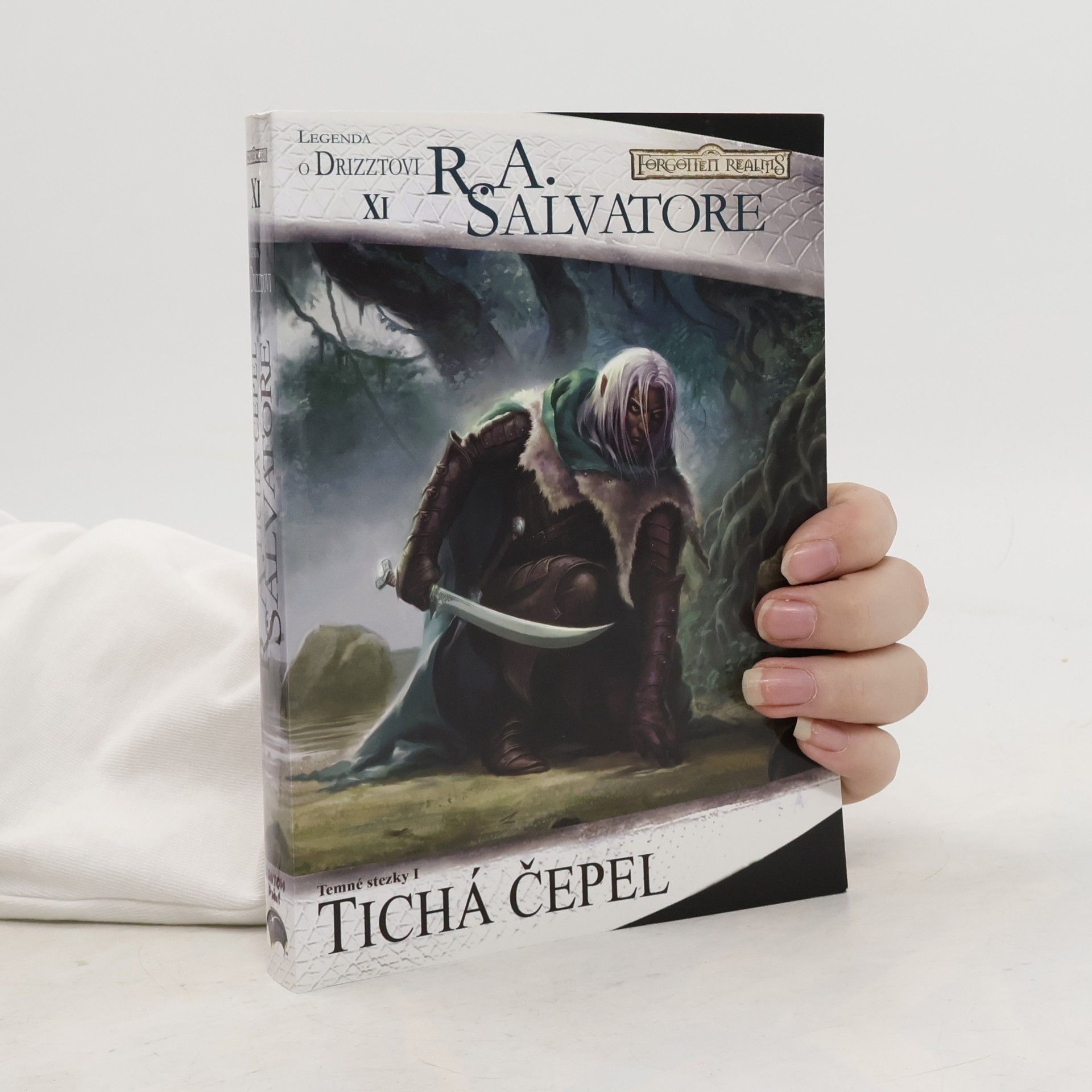 R. A. Salvatore Temné stezky I. Tichá čepel