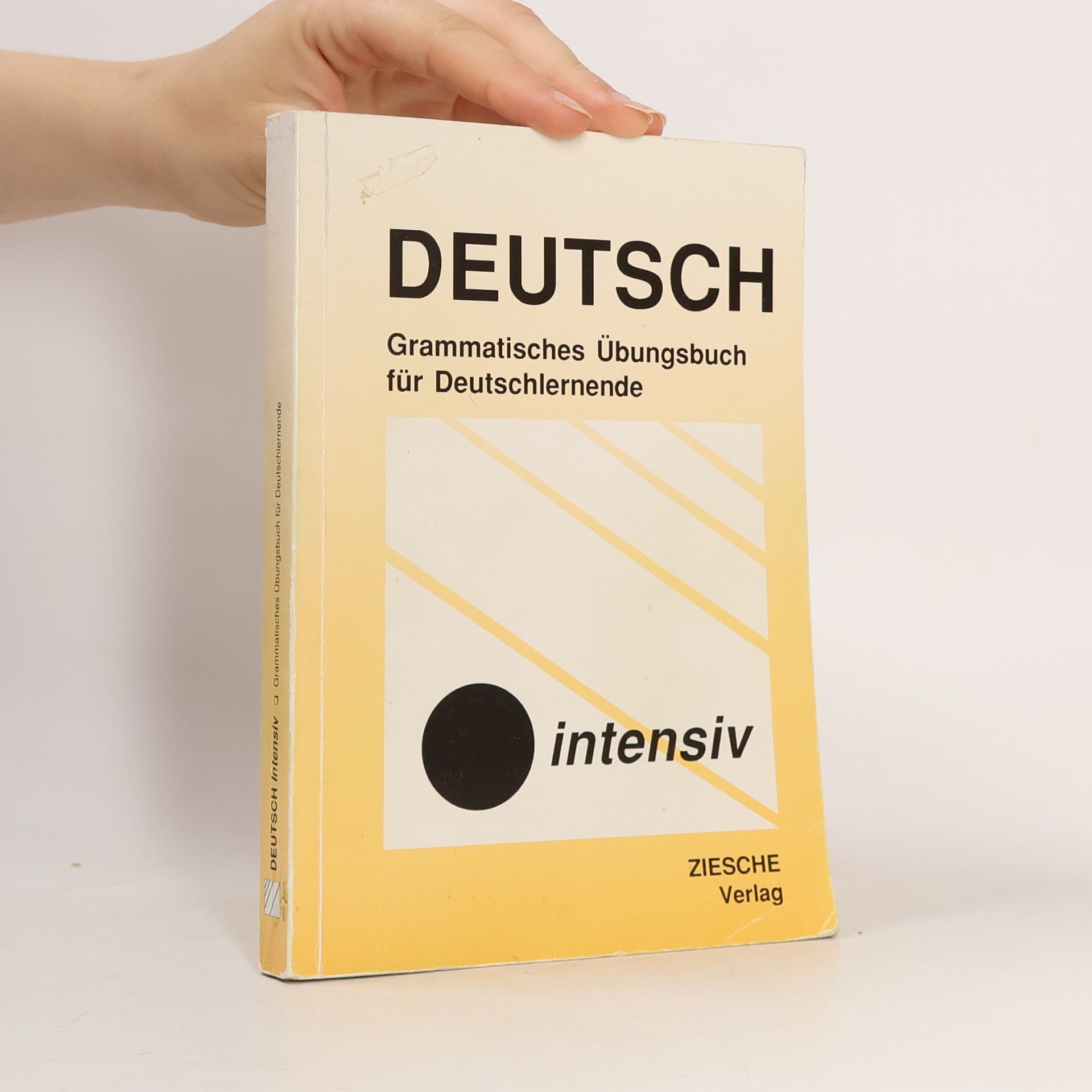 Christoph Knorr Deutsch. Grammatisches Übungsbuch für Deutschlernende