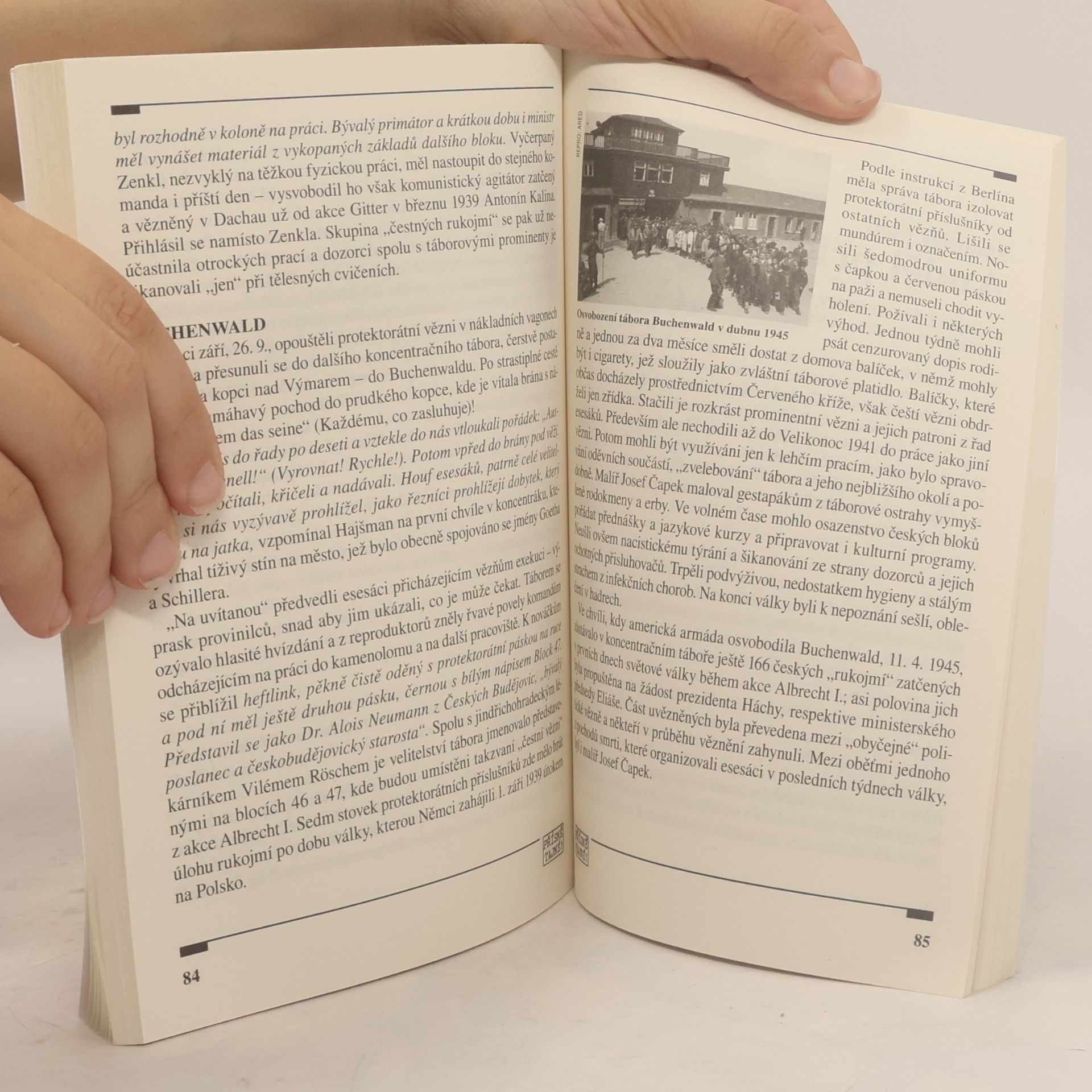 Various authors Duch v knihovně a další kriminální příběhy