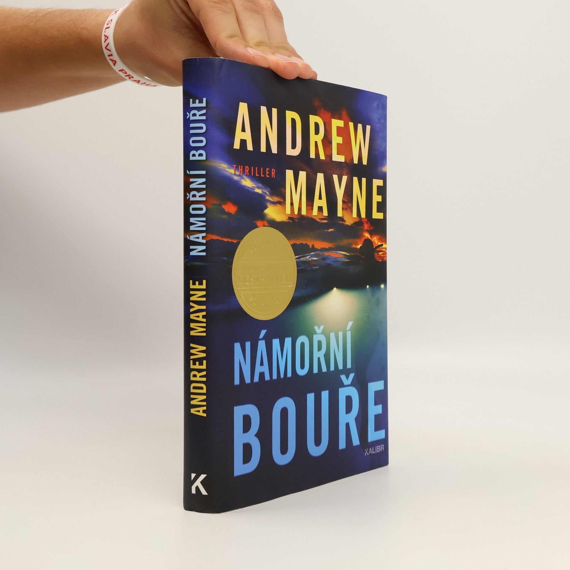 Andrew Mayne Námořní bouře