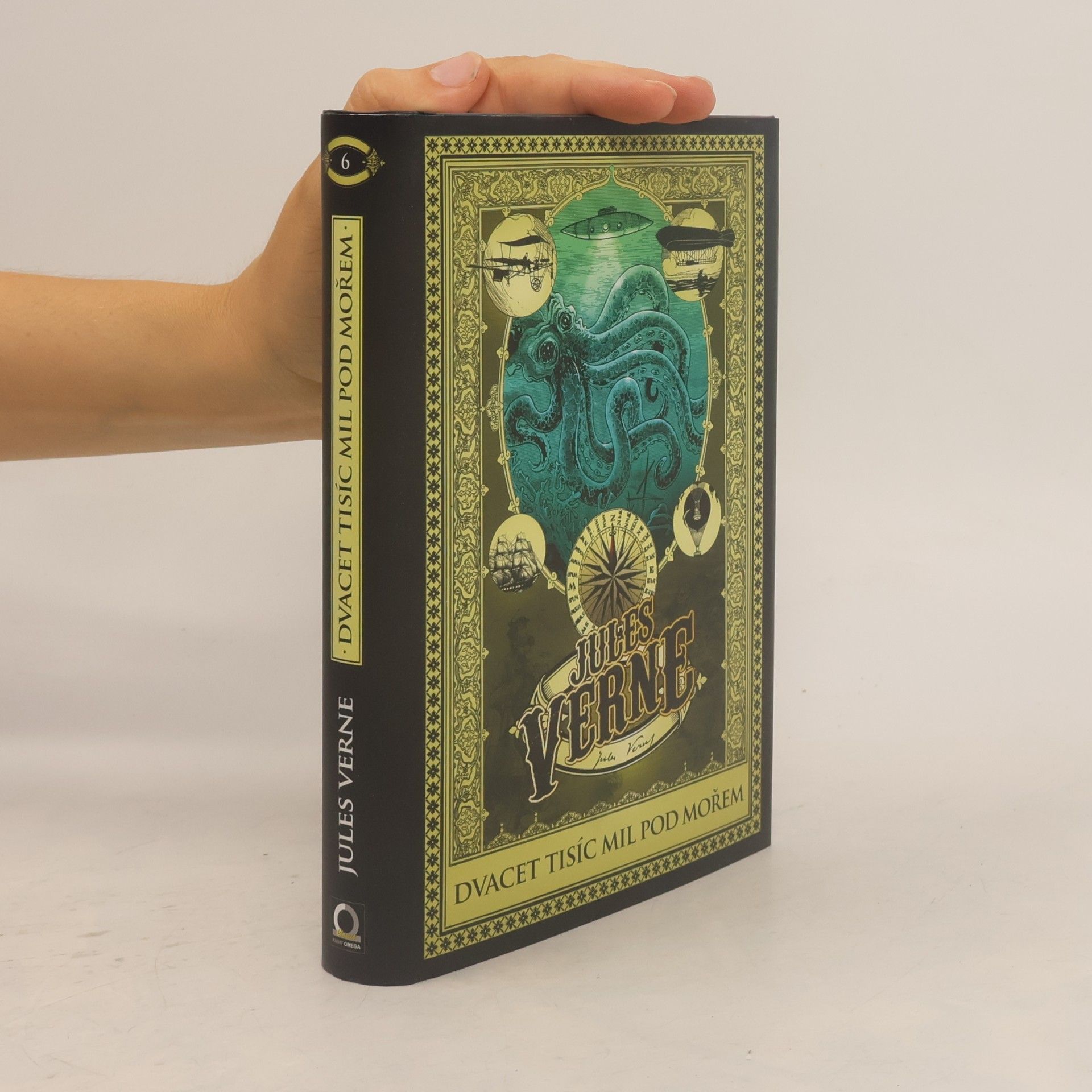 Jules Verne Dvacet tisíc mil pod mořem