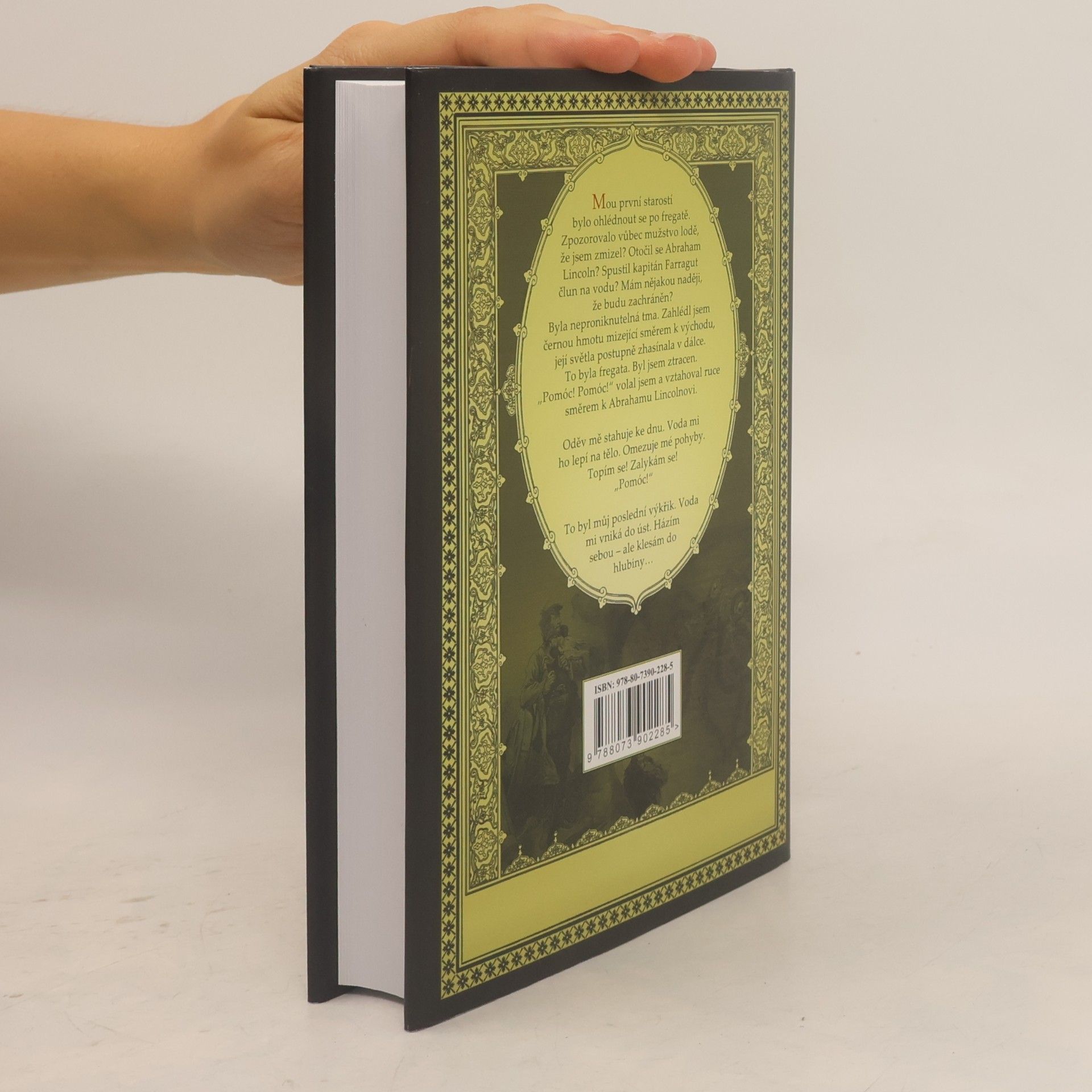 Jules Verne Dvacet tisíc mil pod mořem