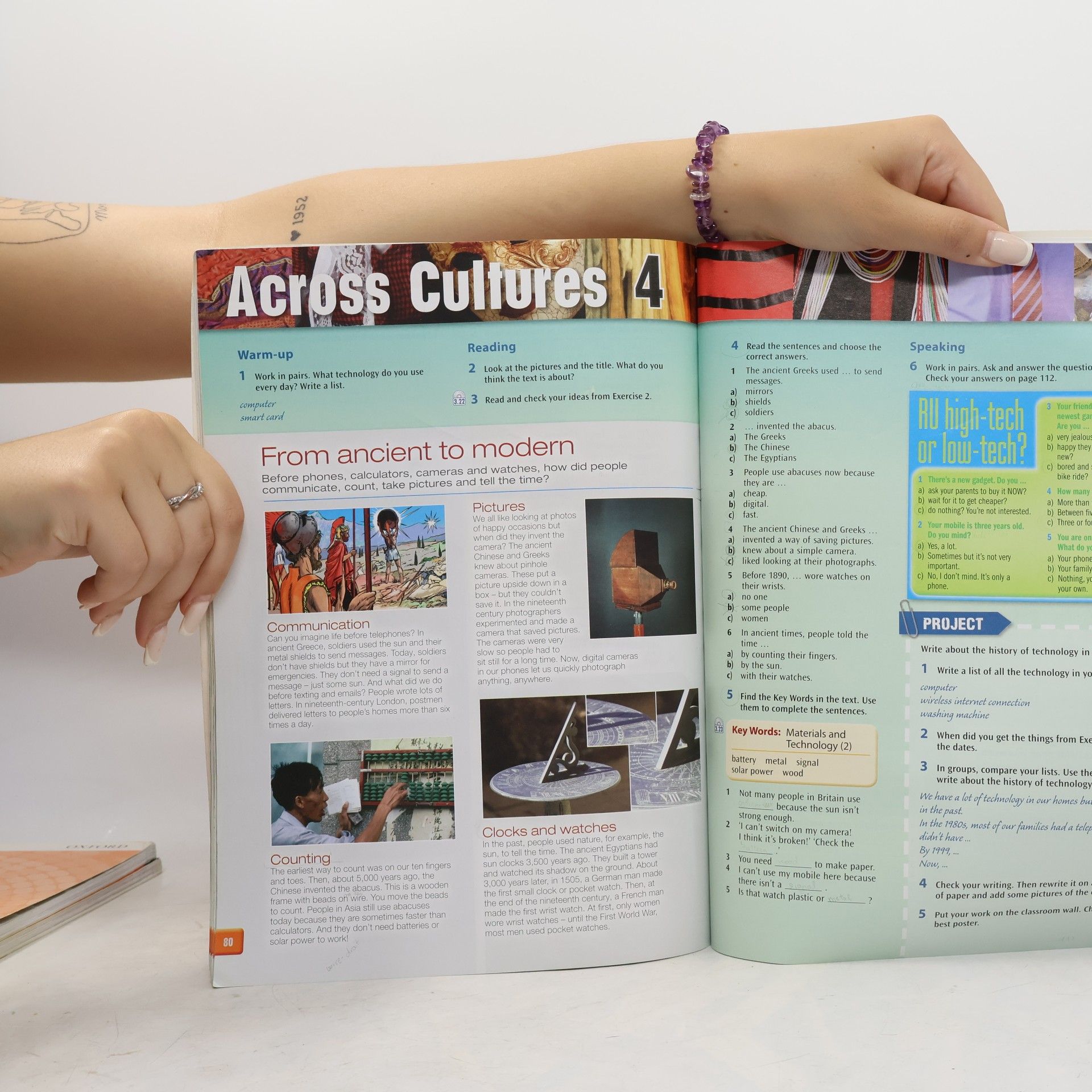 Michael Harris New Challenges 2 Students´ Book